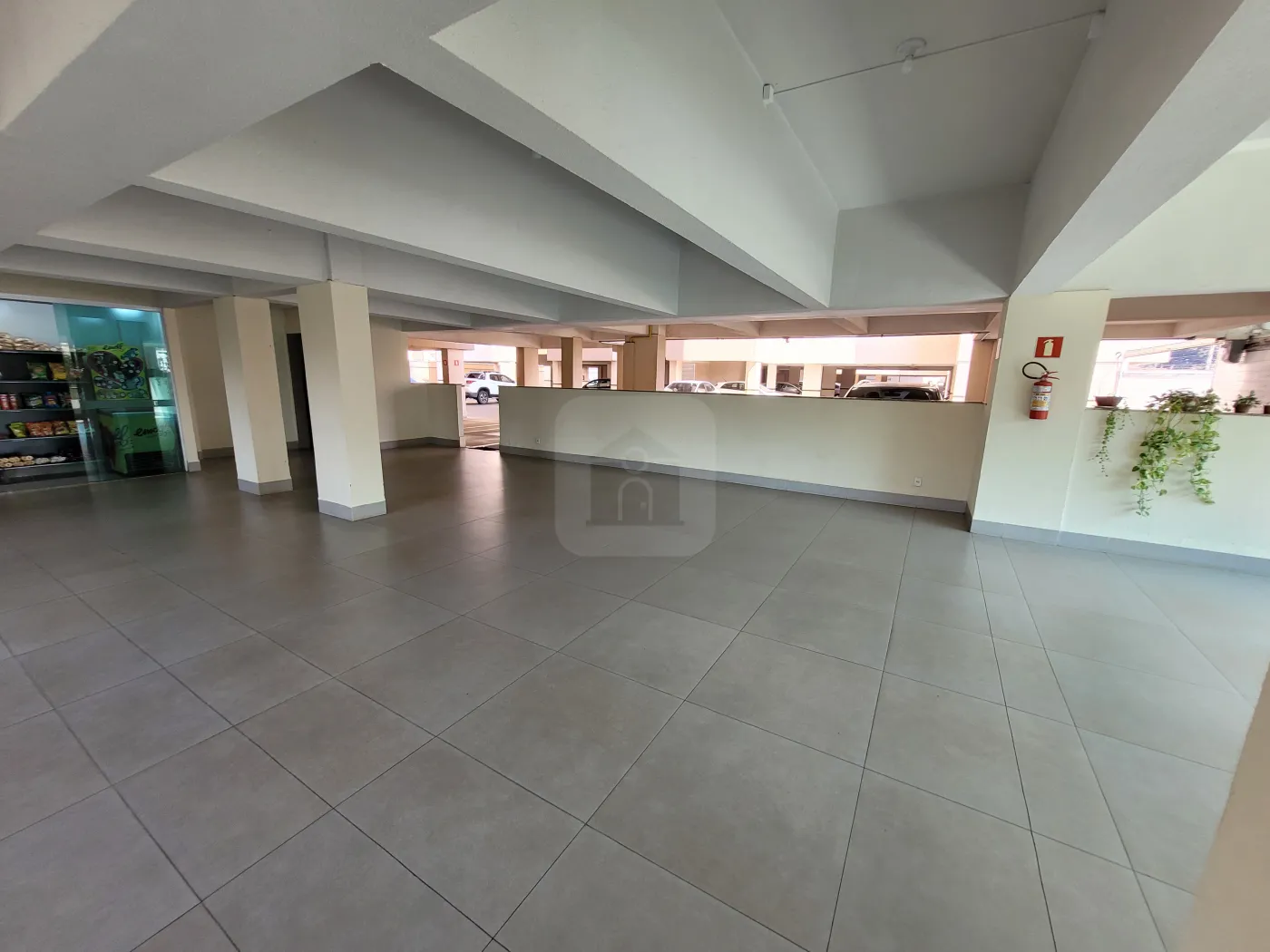 Comprar Apartamento / Padrão em Uberlândia - Foto 17