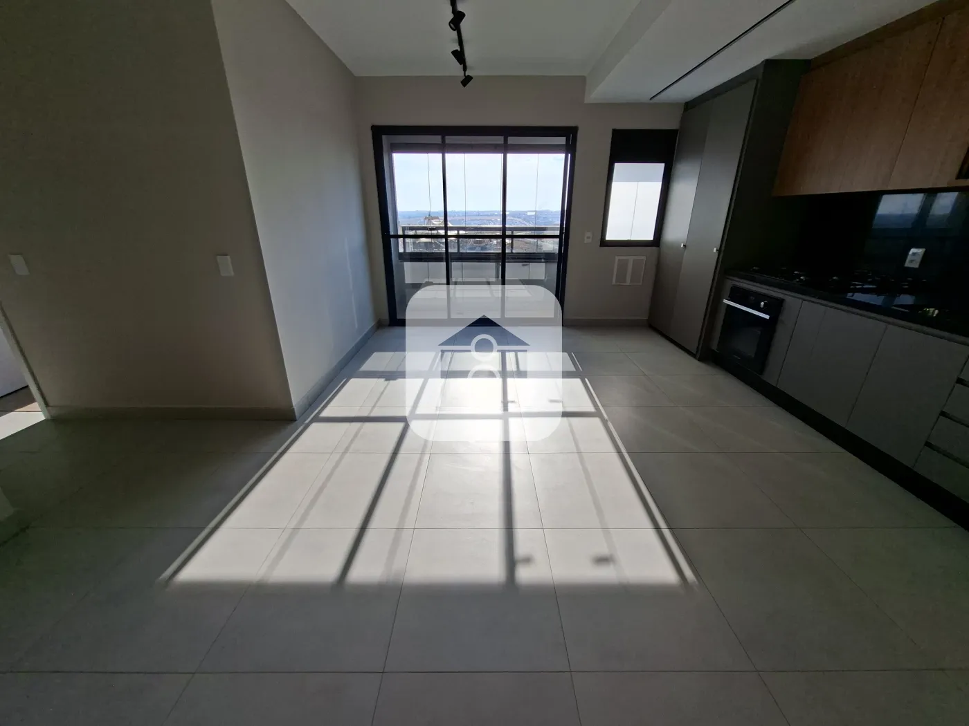 Alugar Apartamento / Padrão em Uberlândia R$ 3.600,00 - Foto 5