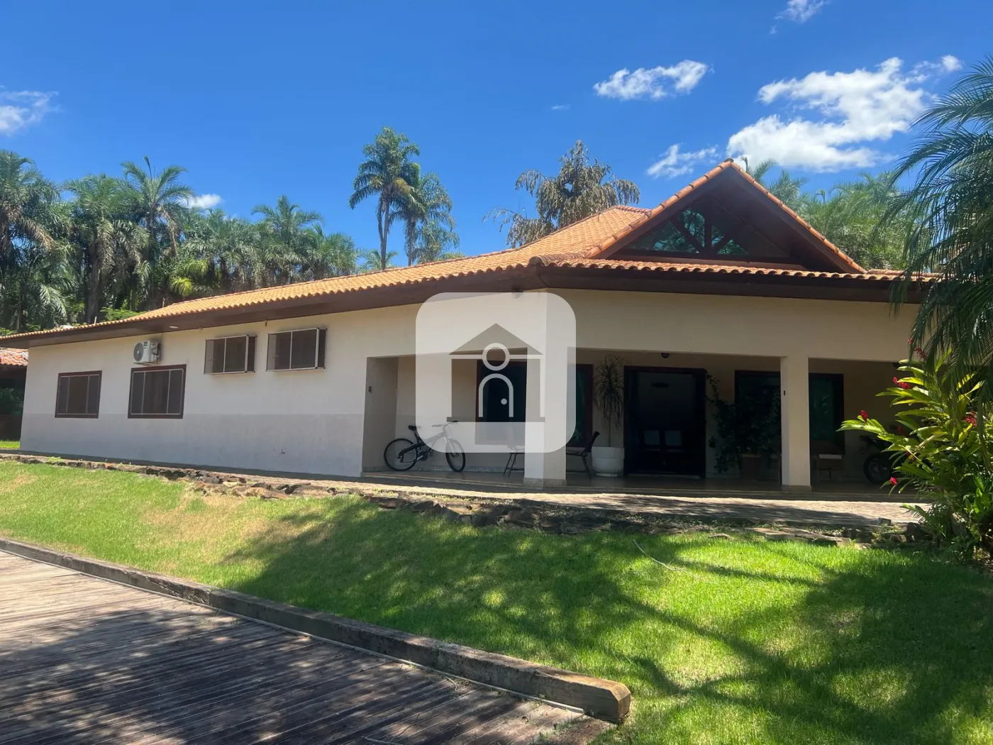 Alugar Casa / Condomínio ou Loteamento Fechado em Uberlândia R$ 18.000,00 - Foto 4