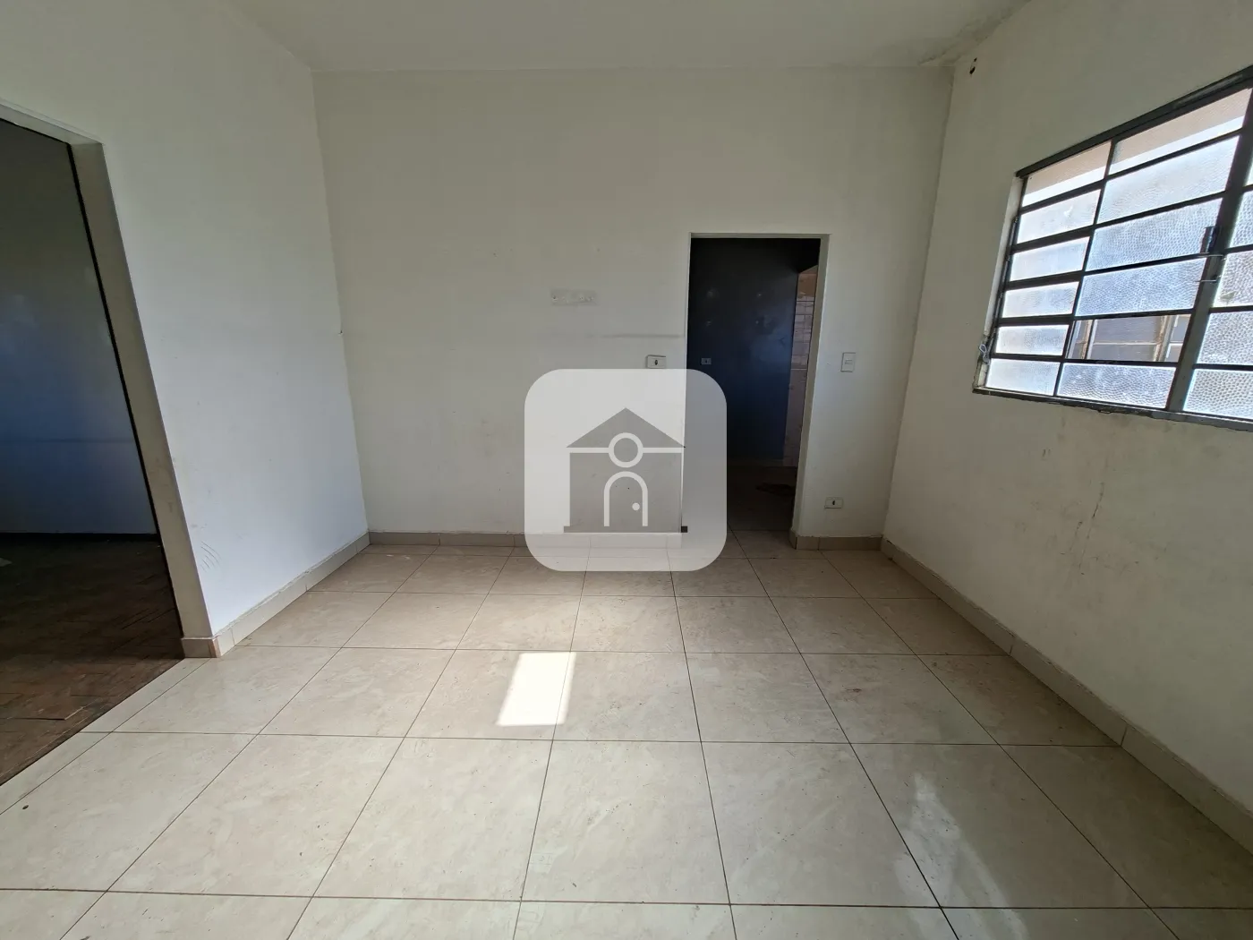 Comprar Apartamento / Sobrado em Uberlândia - Foto 4