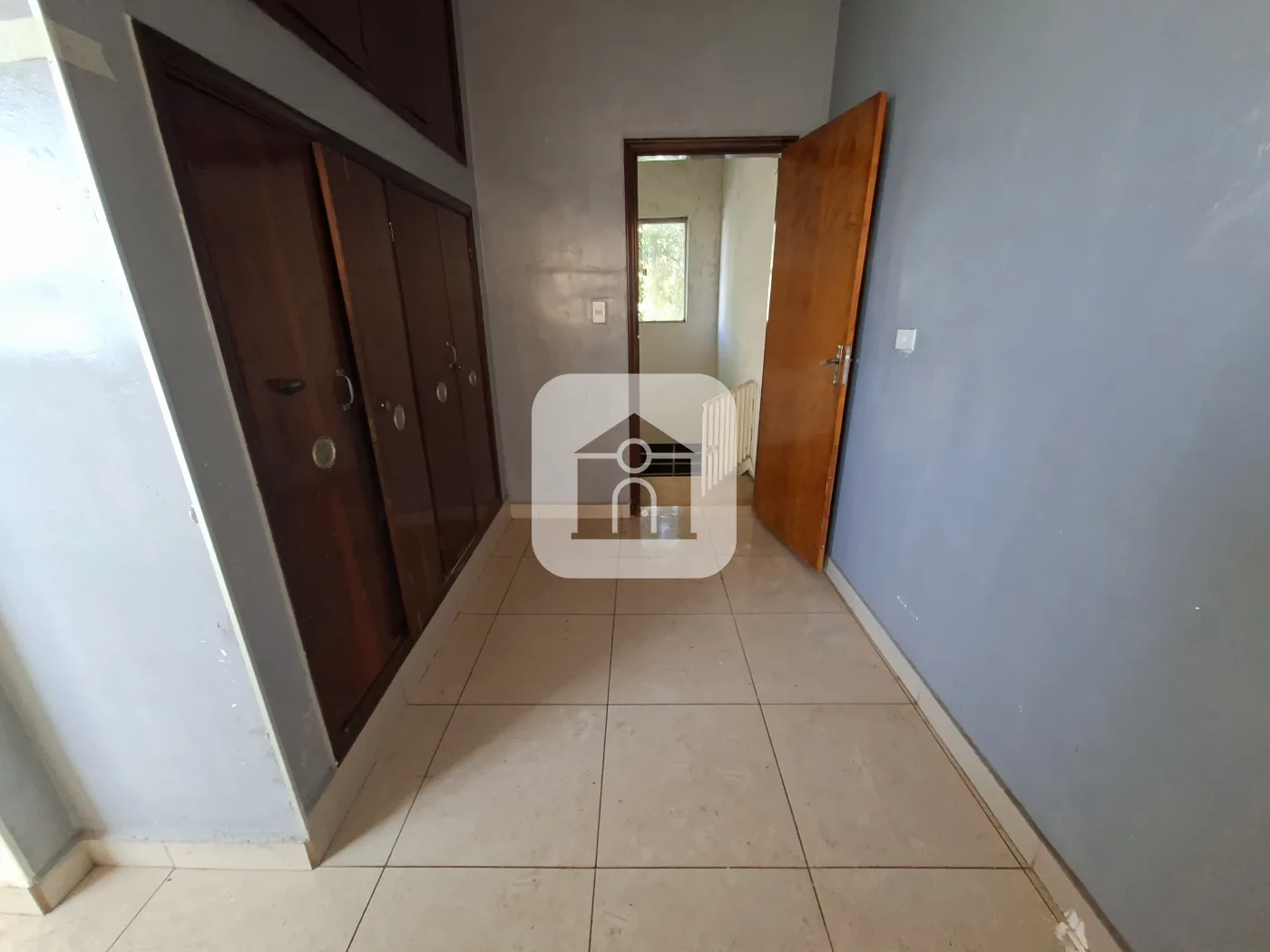 Comprar Apartamento / Sobrado em Uberlândia - Foto 7