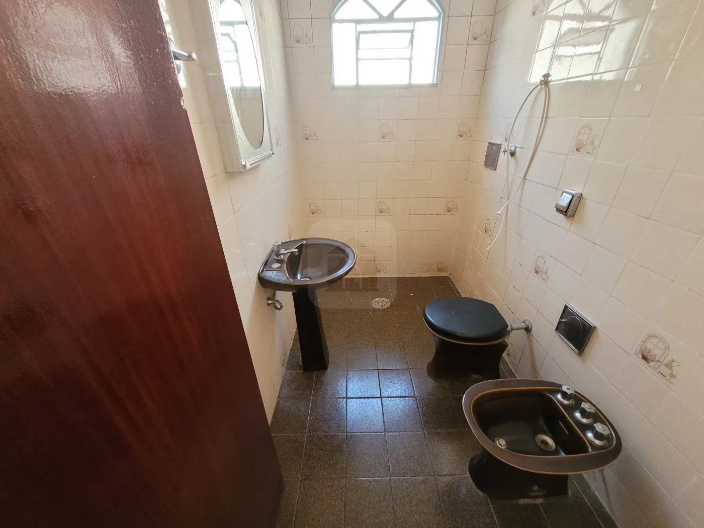 Alugar Casa / Padrão em Uberlândia R$ 1.700,00 - Foto 12