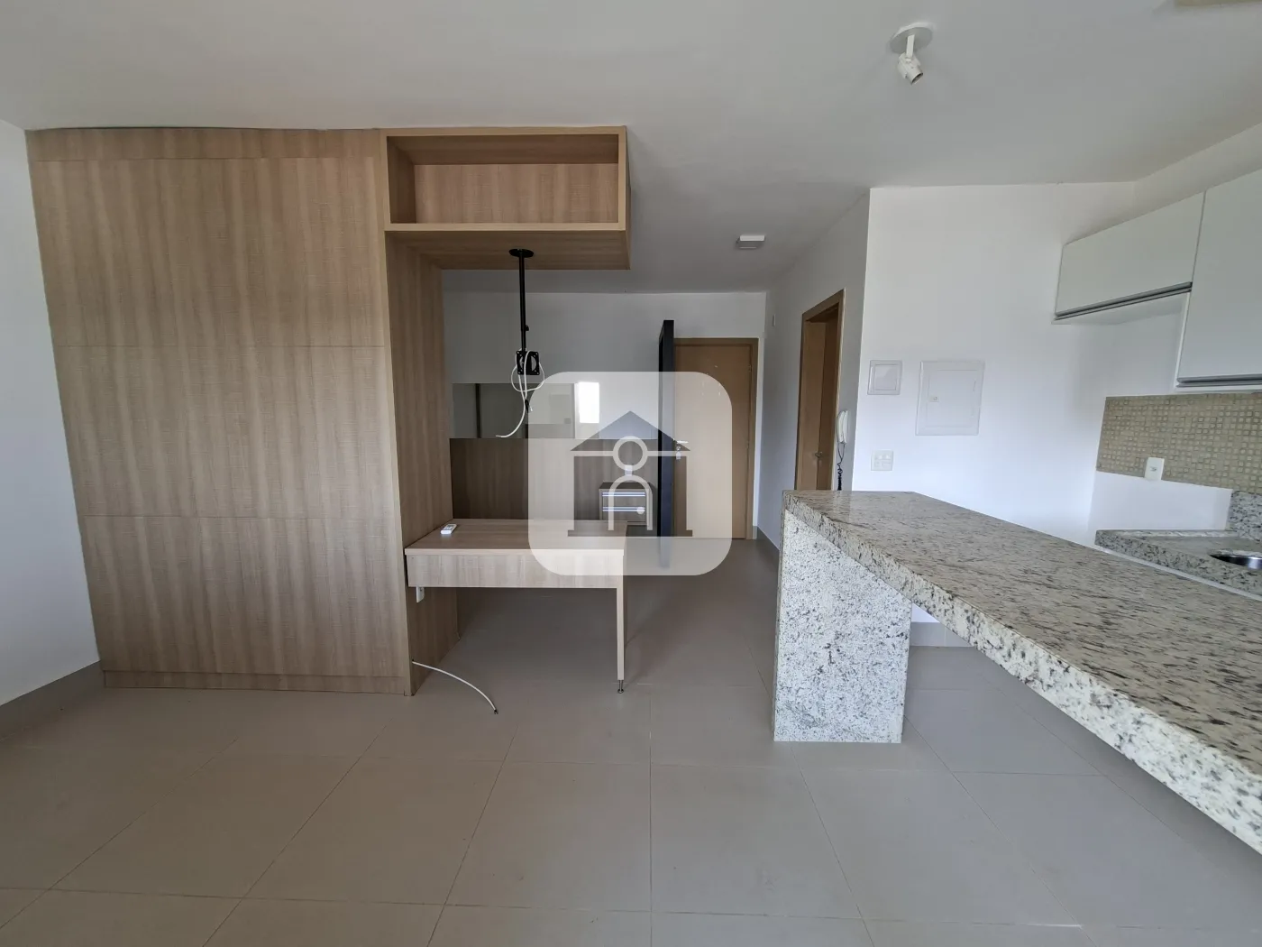 Alugar Apartamento / Padrão em Uberlândia R$ 2.000,00 - Foto 10