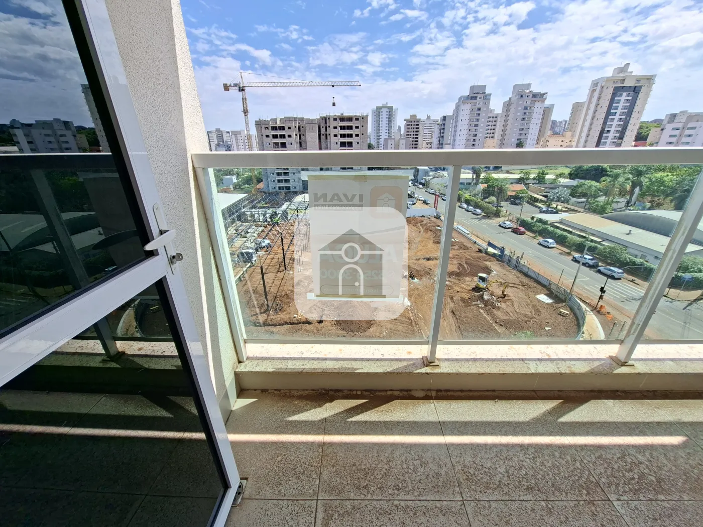 Alugar Apartamento / Padrão em Uberlândia R$ 2.000,00 - Foto 13