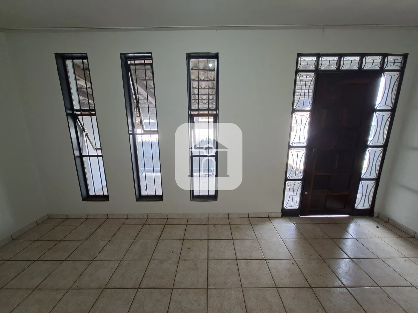 Comprar Casa / Padrão em Uberlândia - Foto 2