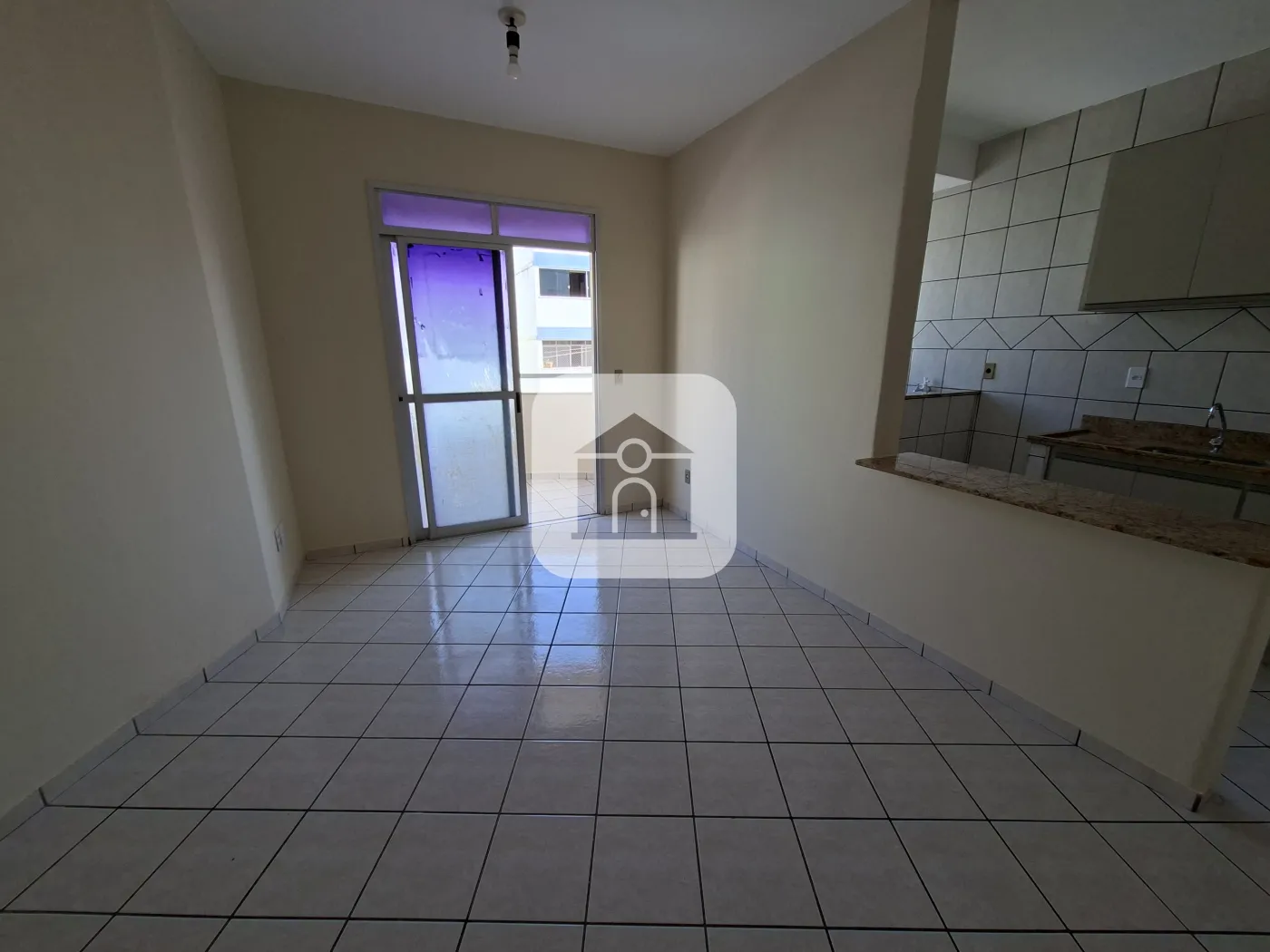 Comprar Apartamento / Padrão em Uberlândia - Foto 4