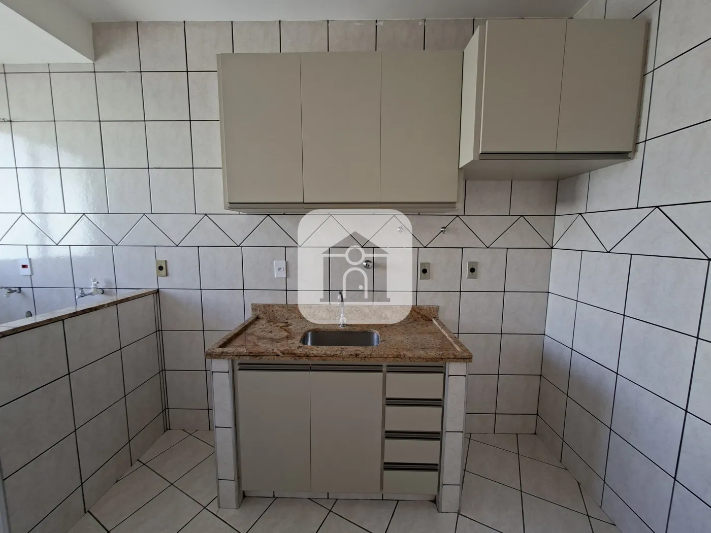 Comprar Apartamento / Padrão em Uberlândia - Foto 6