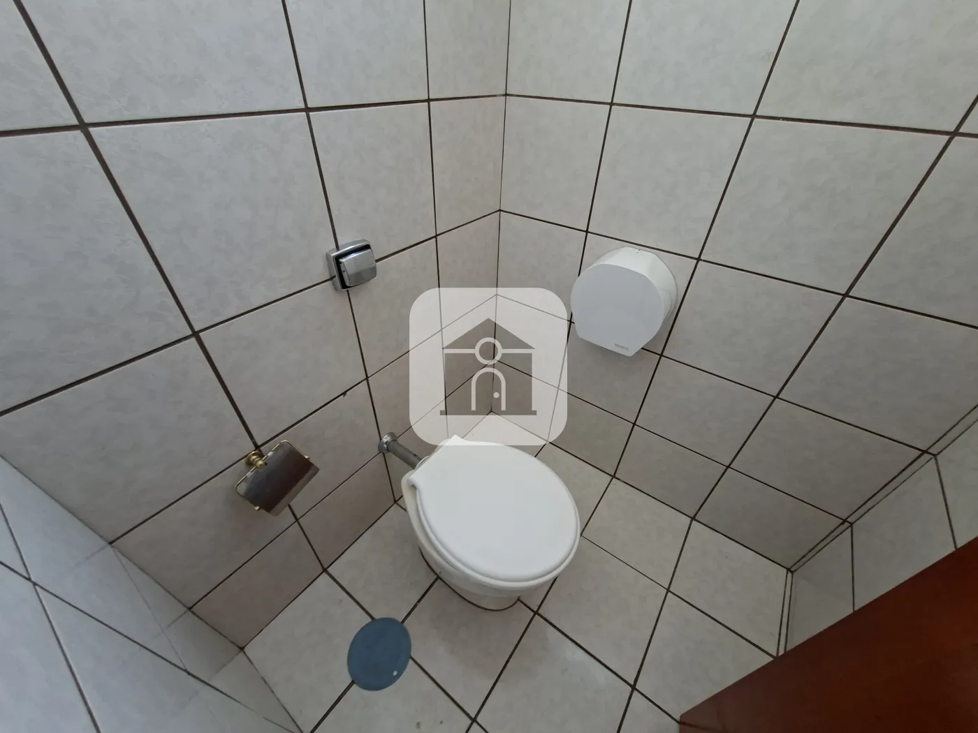 Alugar Comercial / Sala Comercial em Uberlândia R$ 1.400,00 - Foto 6