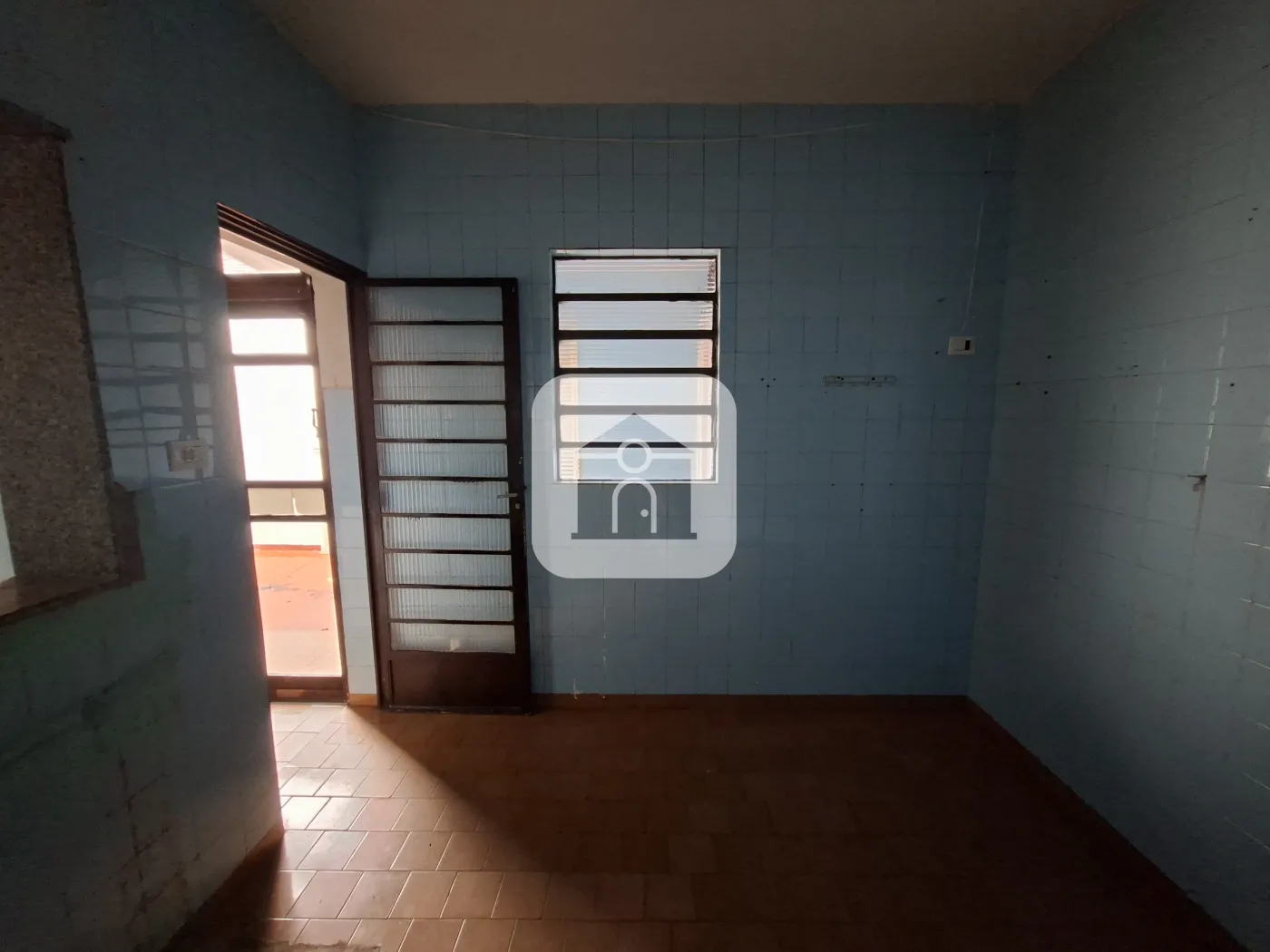 Alugar Casa / Padrão em Uberlândia R$ 1.700,00 - Foto 9