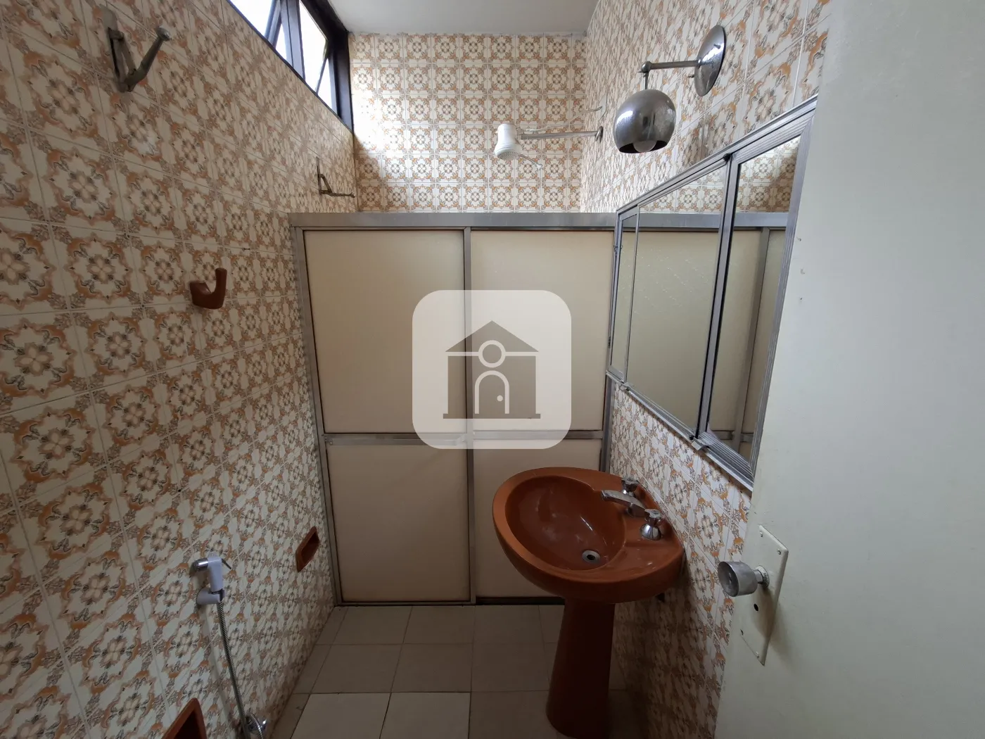 Alugar Casa / Padrão em Uberlândia R$ 1.700,00 - Foto 17