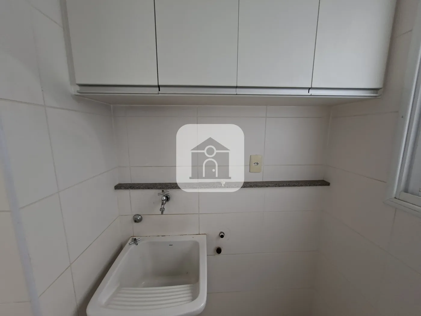 Alugar Apartamento / Padrão em Uberlândia R$ 2.000,00 - Foto 6