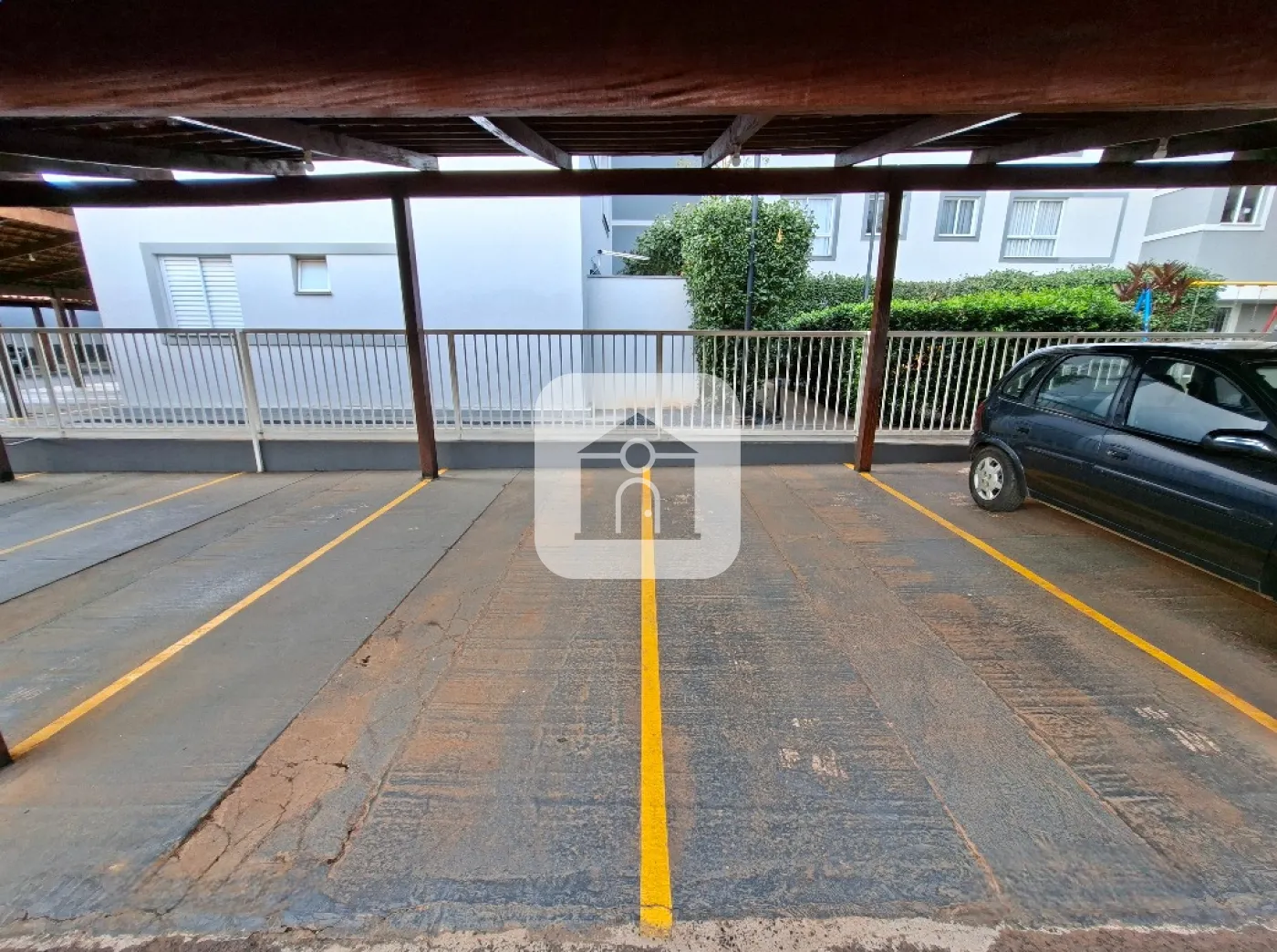 Alugar Apartamento / Padrão em Uberlândia R$ 2.000,00 - Foto 13