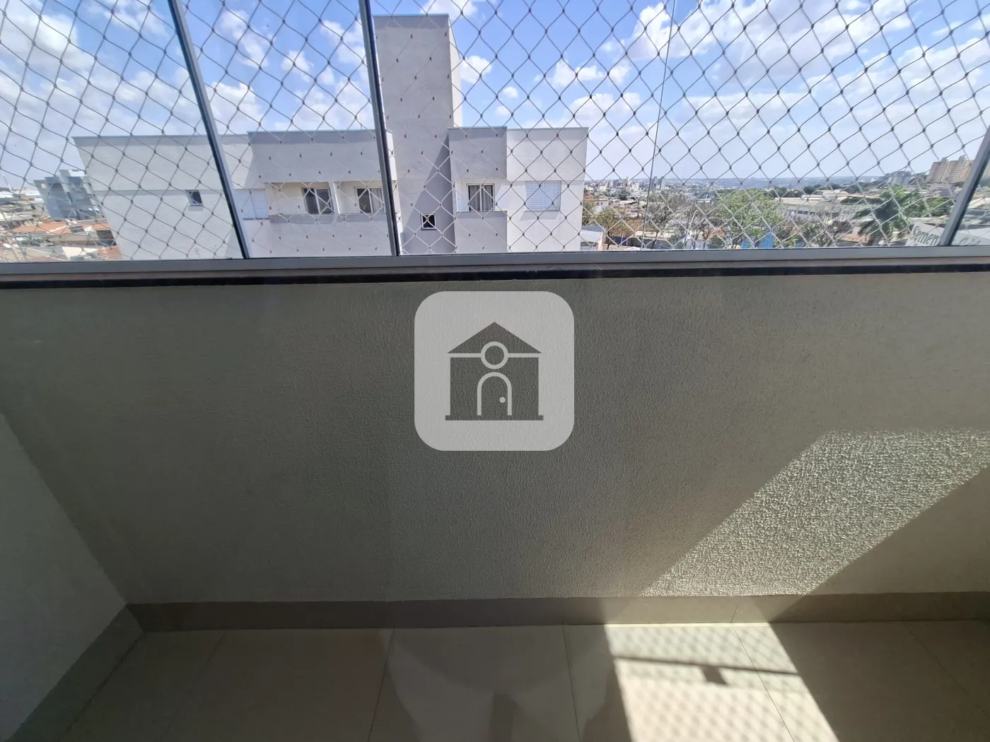 Alugar Apartamento / Padrão em Uberlândia R$ 2.400,00 - Foto 9