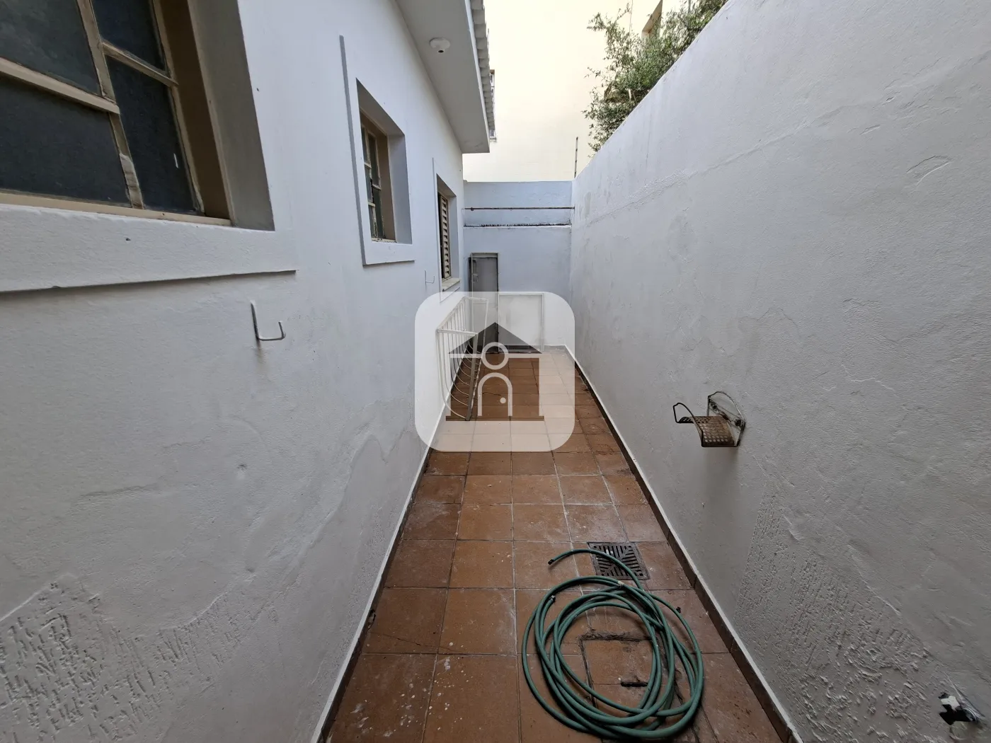 Alugar Comercial / Cômodo em Uberlândia R$ 3.800,00 - Foto 19