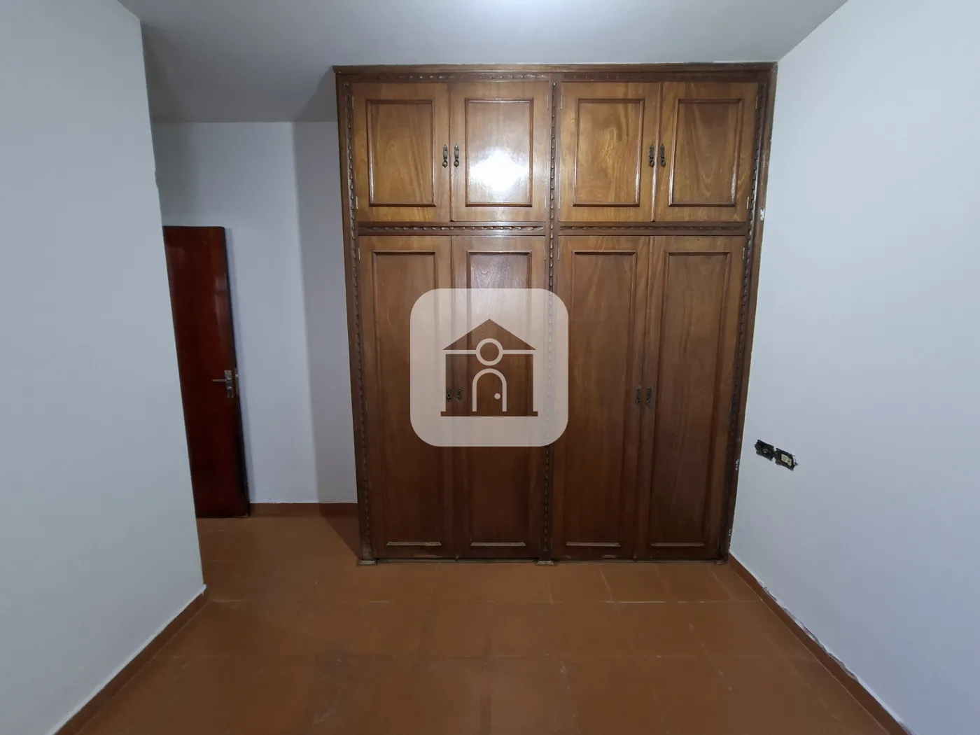 Alugar Comercial / Cômodo em Uberlândia R$ 3.800,00 - Foto 27