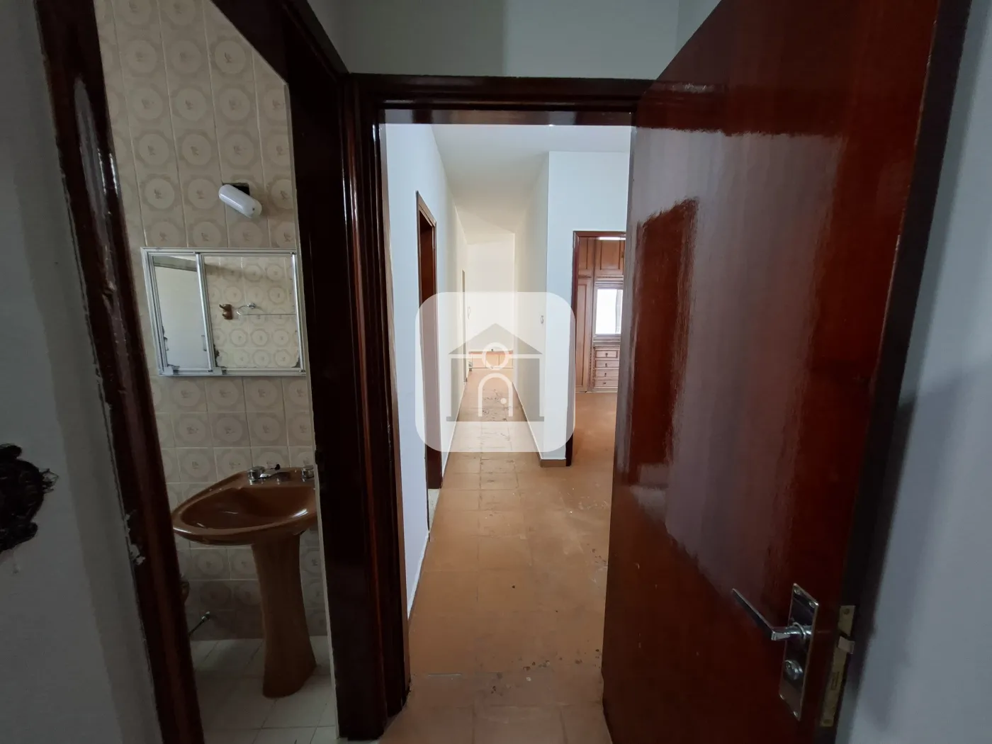 Alugar Comercial / Cômodo em Uberlândia R$ 3.800,00 - Foto 28