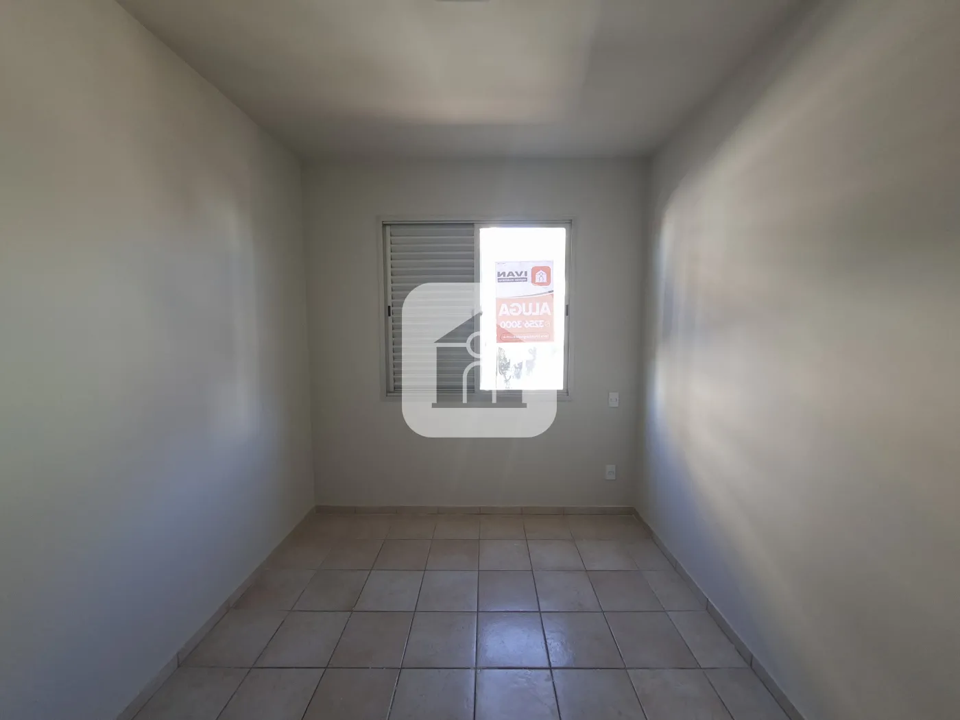 Alugar Apartamento / Padrão em Uberlândia R$ 2.200,00 - Foto 11