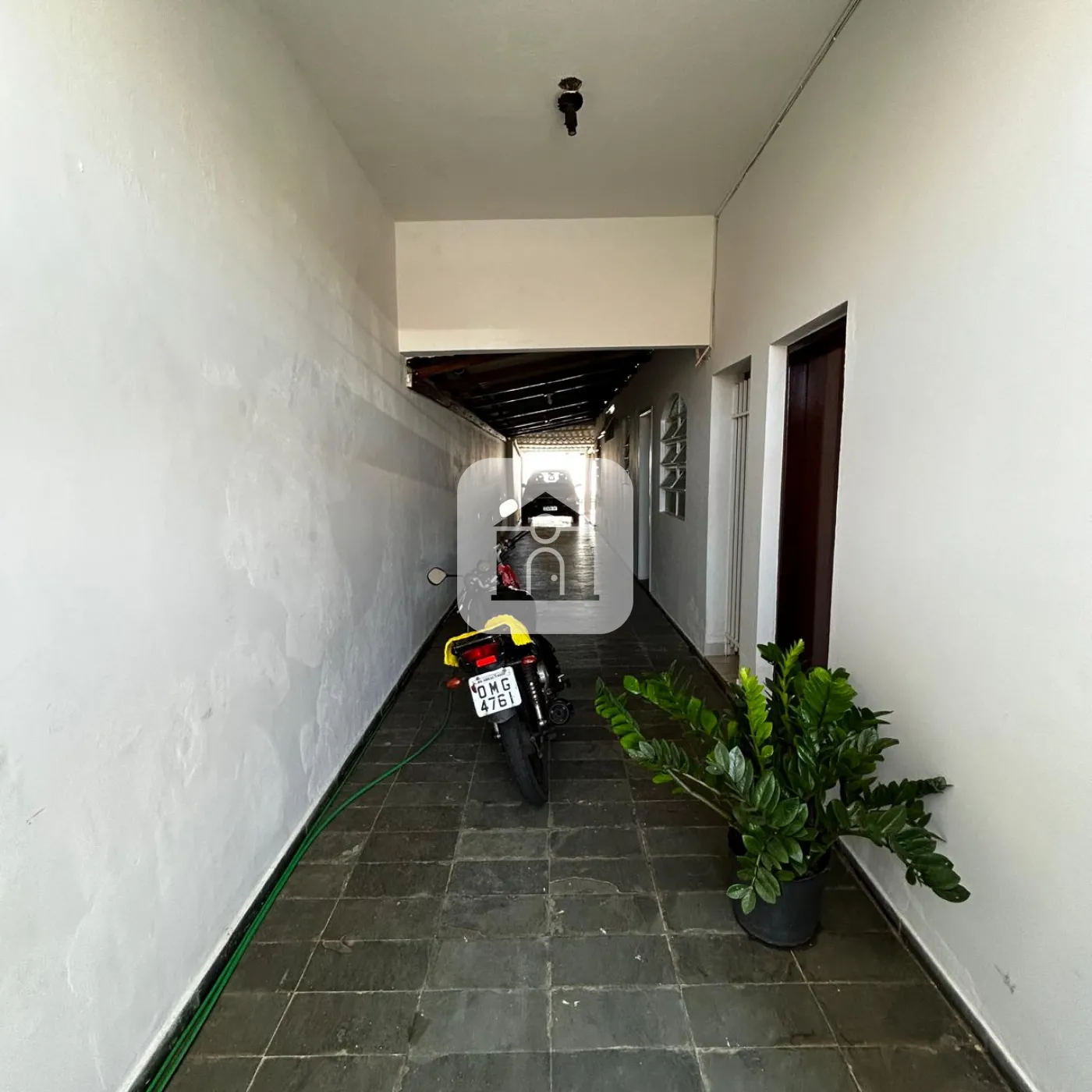 Comprar Casa / Padrão em Uberlândia R$ 550.000,00 - Foto 2