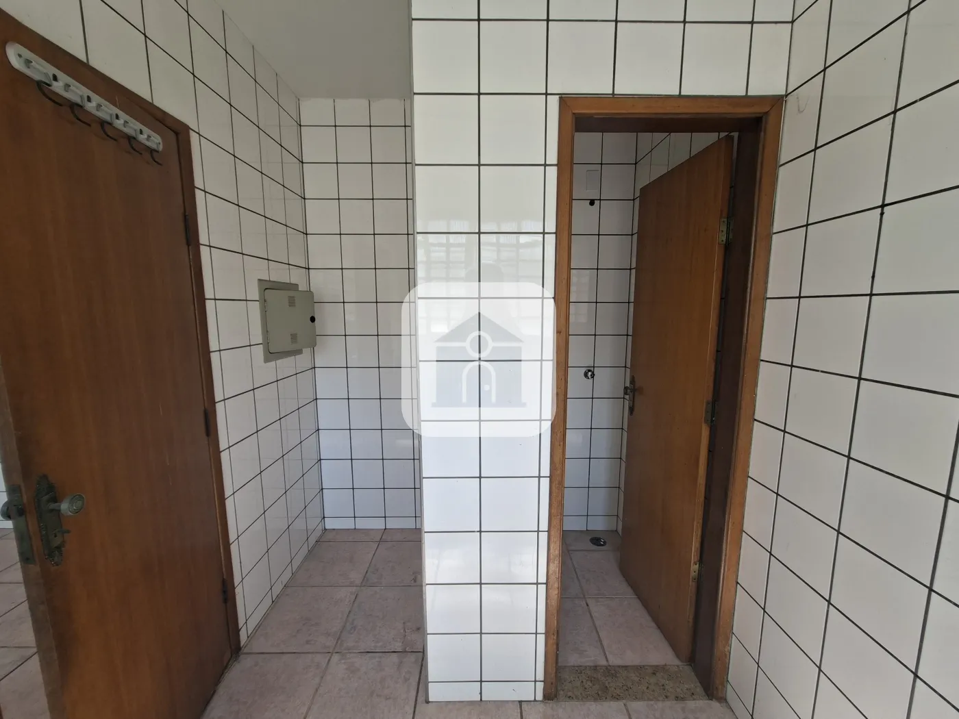 Alugar Apartamento / Padrão em Uberlândia R$ 2.000,00 - Foto 9