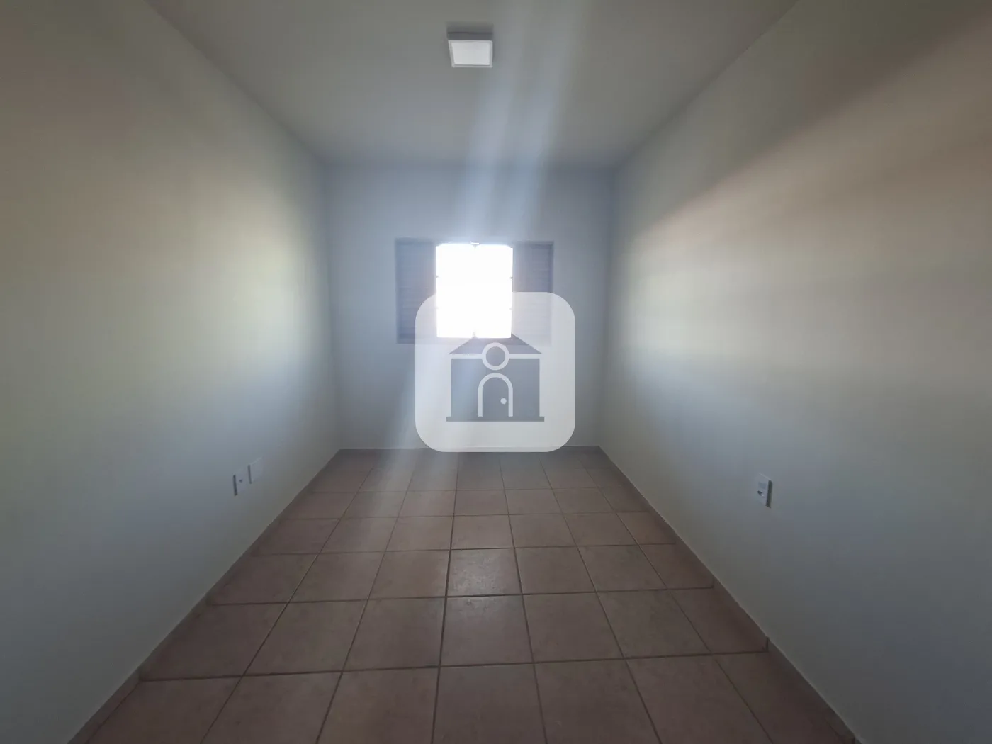 Alugar Apartamento / Padrão em Uberlândia R$ 2.000,00 - Foto 16