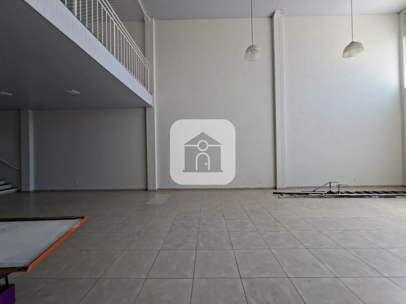 Alugar Comercial / Loja em Uberlândia R$ 10.000,00 - Foto 3