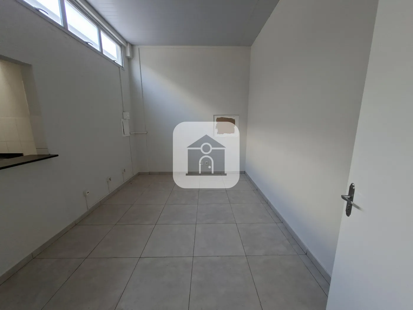 Alugar Comercial / Loja em Uberlândia R$ 10.000,00 - Foto 17