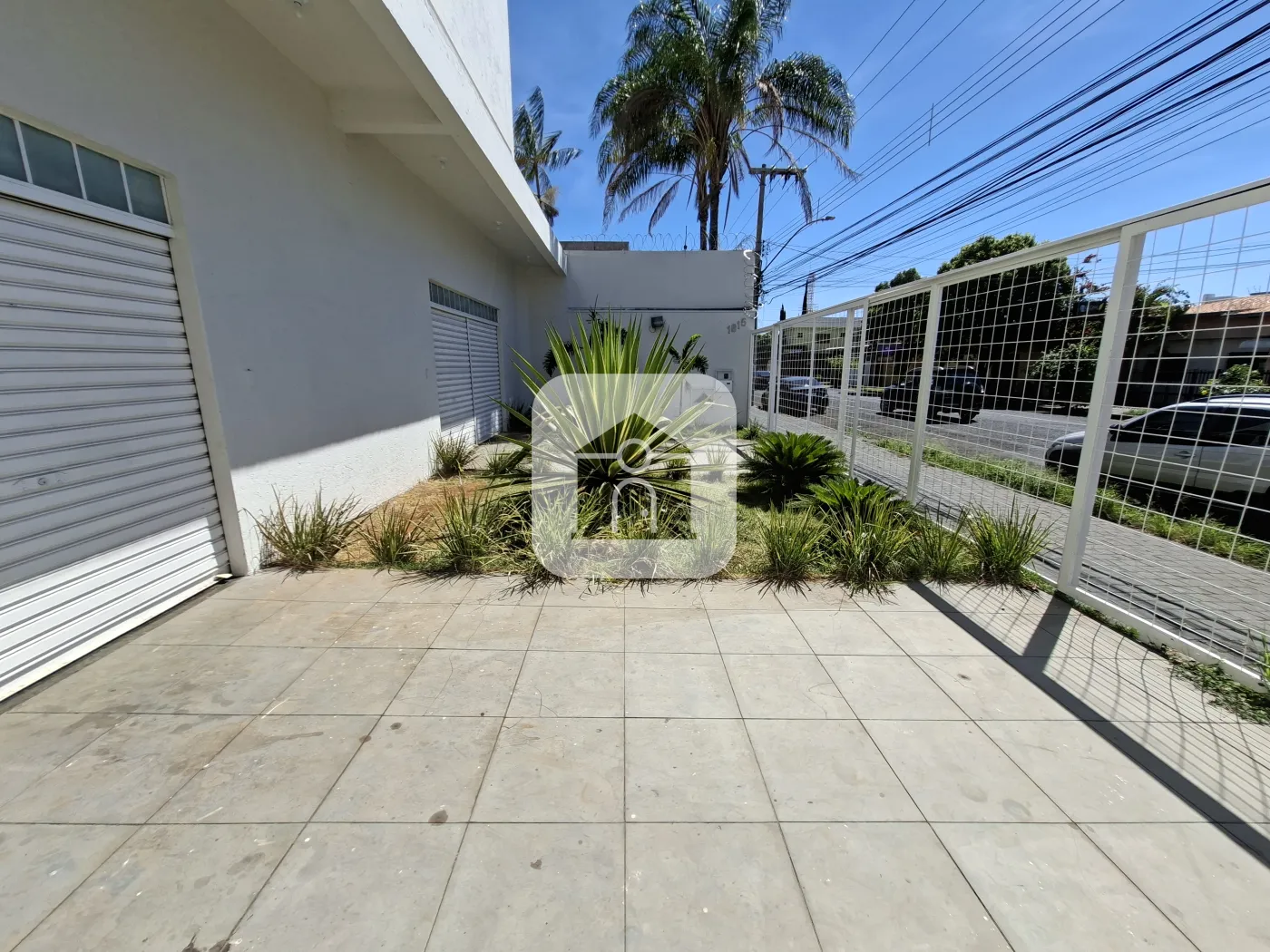 Alugar Comercial / Loja em Uberlândia R$ 10.000,00 - Foto 27