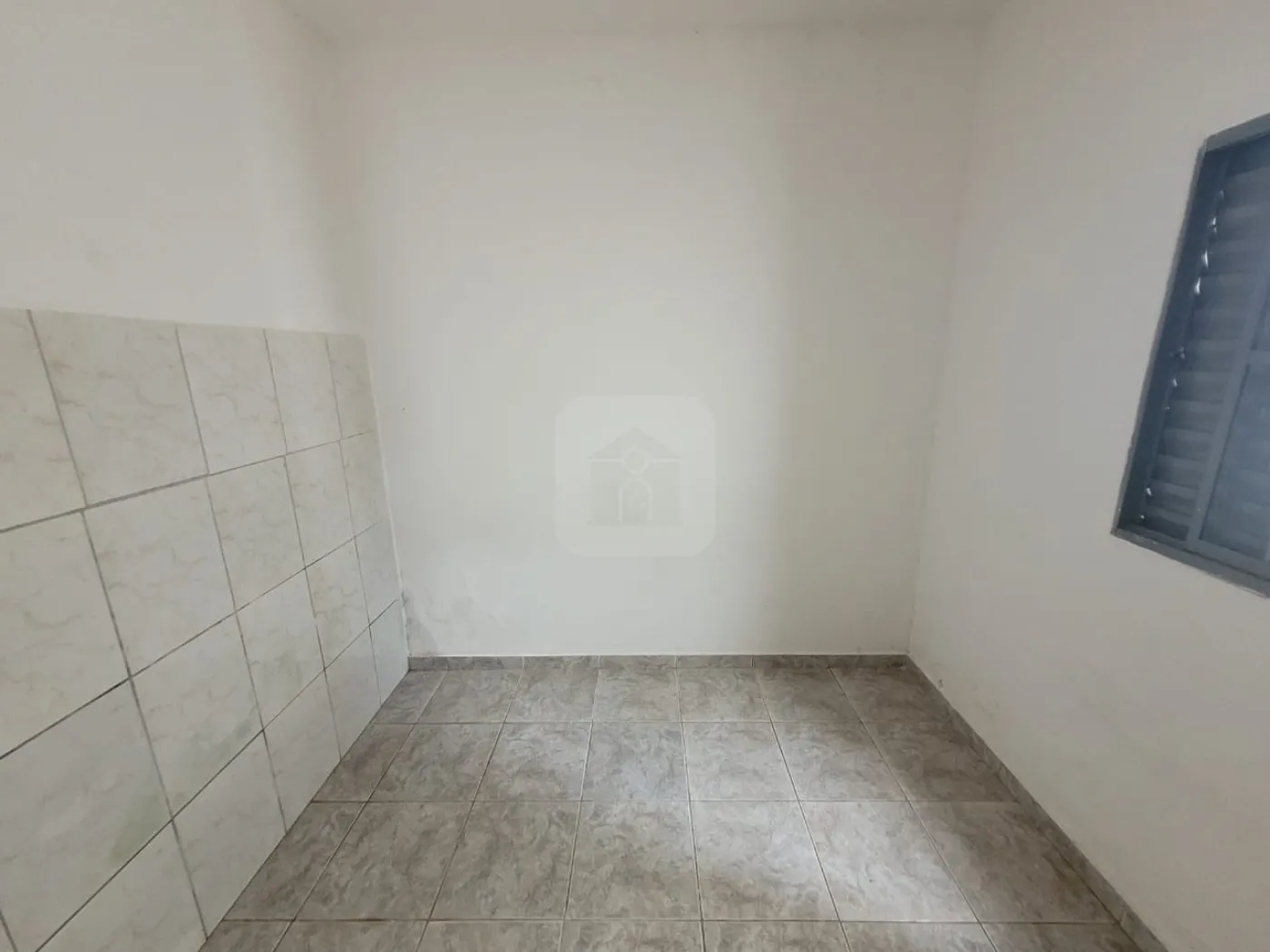 Alugar Casa / Padrão em Uberlândia R$ 990,00 - Foto 12