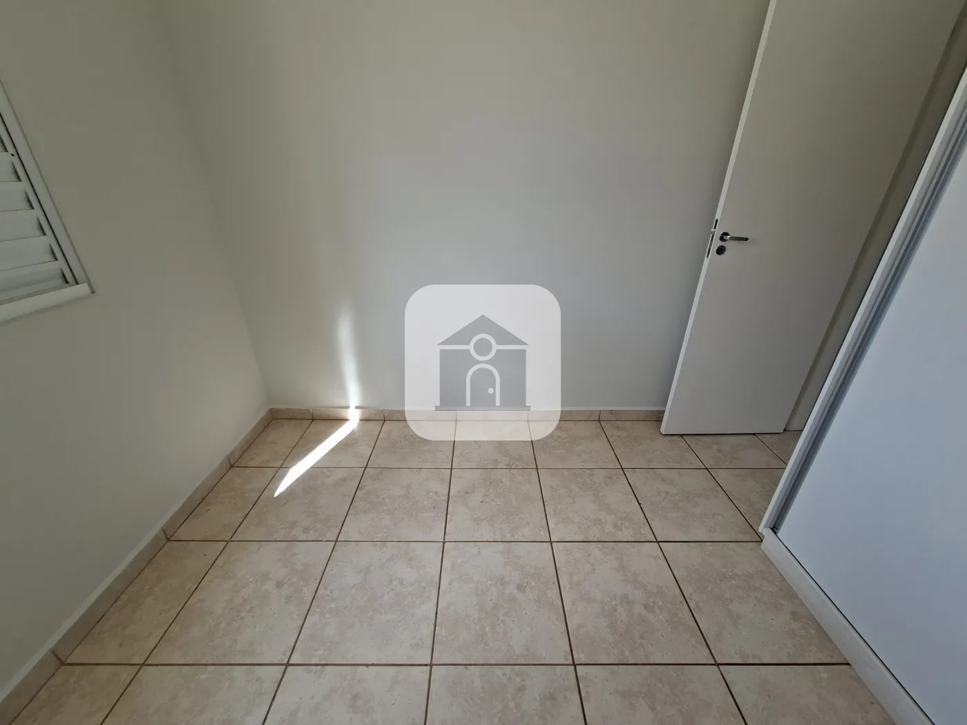 Comprar Casa / Condomínio ou Loteamento Fechado em Uberlândia R$ 750.000,00 - Foto 11