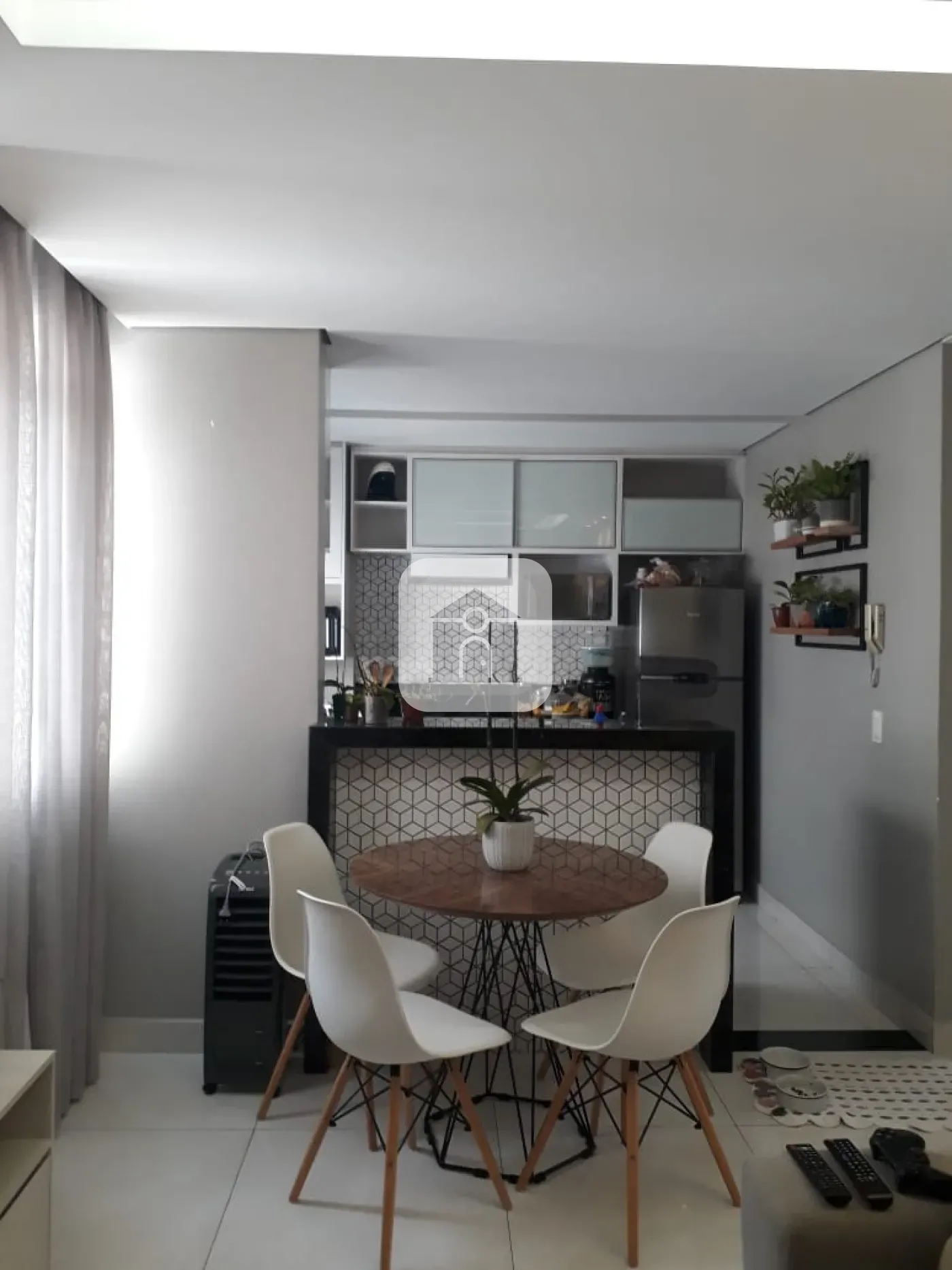 Alugar Apartamento / Padrão em Uberlândia R$ 750,00 - Foto 4