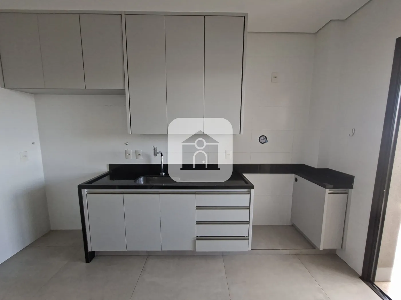 Alugar Apartamento / Padrão em Uberlândia R$ 7.300,00 - Foto 6