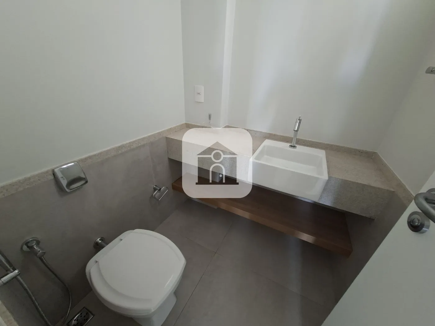 Alugar Apartamento / Padrão em Uberlândia R$ 7.300,00 - Foto 13