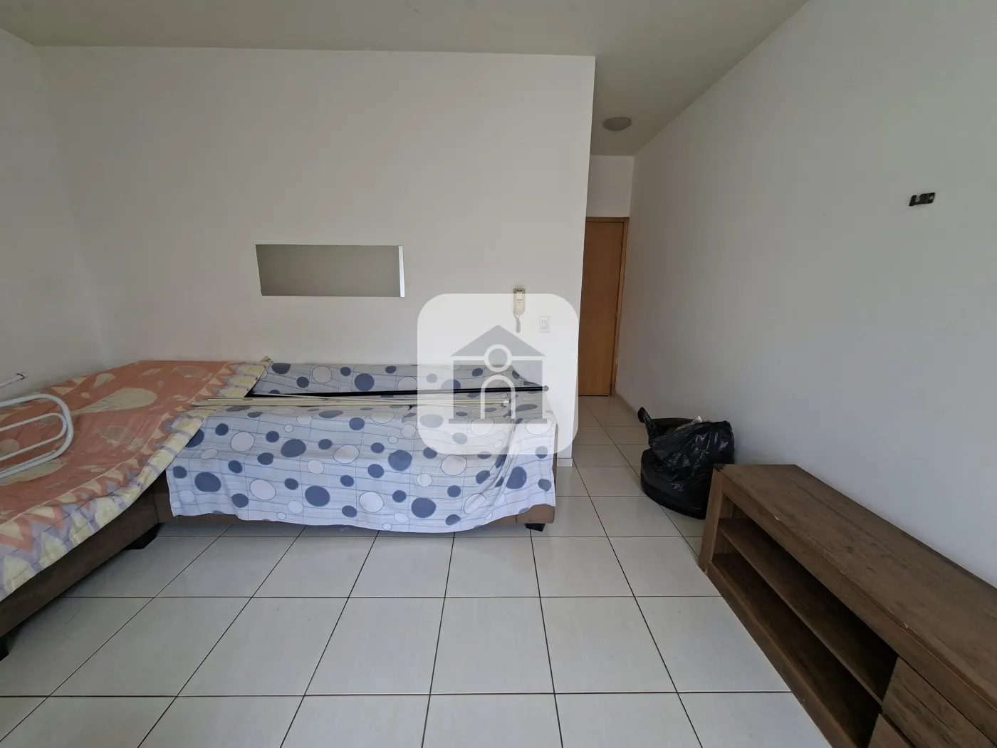 Alugar Apartamento / Padrão em Uberlândia R$ 1.300,00 - Foto 6
