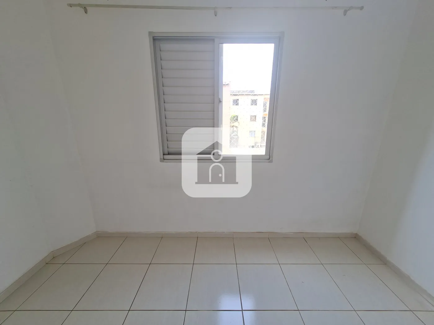 Alugar Apartamento / Padrão em Uberlândia R$ 1.300,00 - Foto 13