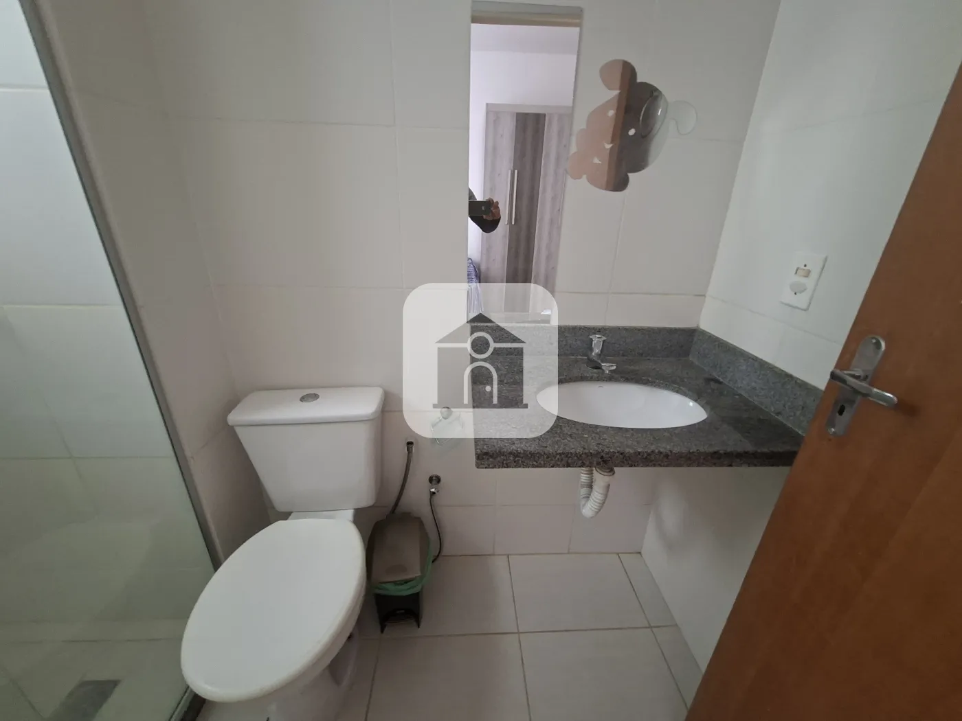 Alugar Apartamento / Padrão em Uberlândia R$ 1.300,00 - Foto 20