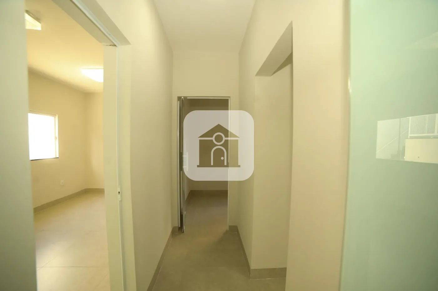 Alugar Comercial / Casa Comercial em Uberlândia R$ 19.500,00 - Foto 4