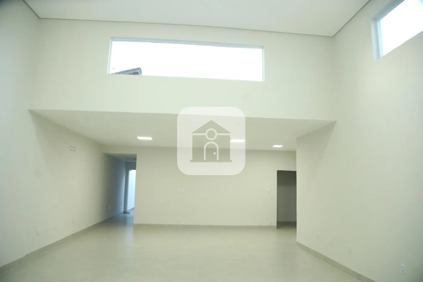 Alugar Comercial / Casa Comercial em Uberlândia R$ 19.500,00 - Foto 8