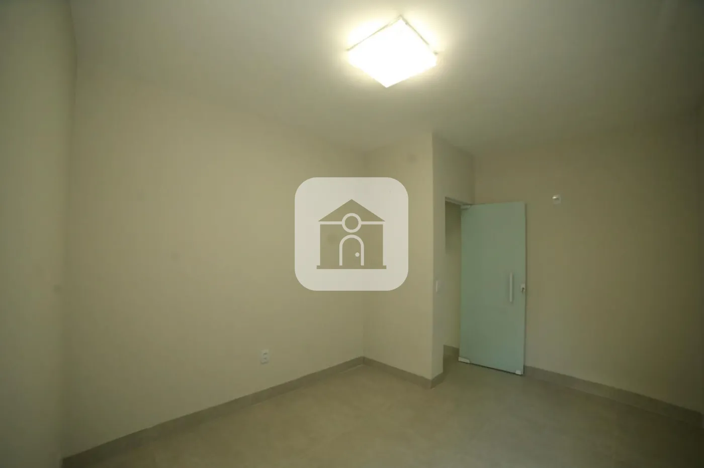 Alugar Comercial / Casa Comercial em Uberlândia R$ 19.500,00 - Foto 9
