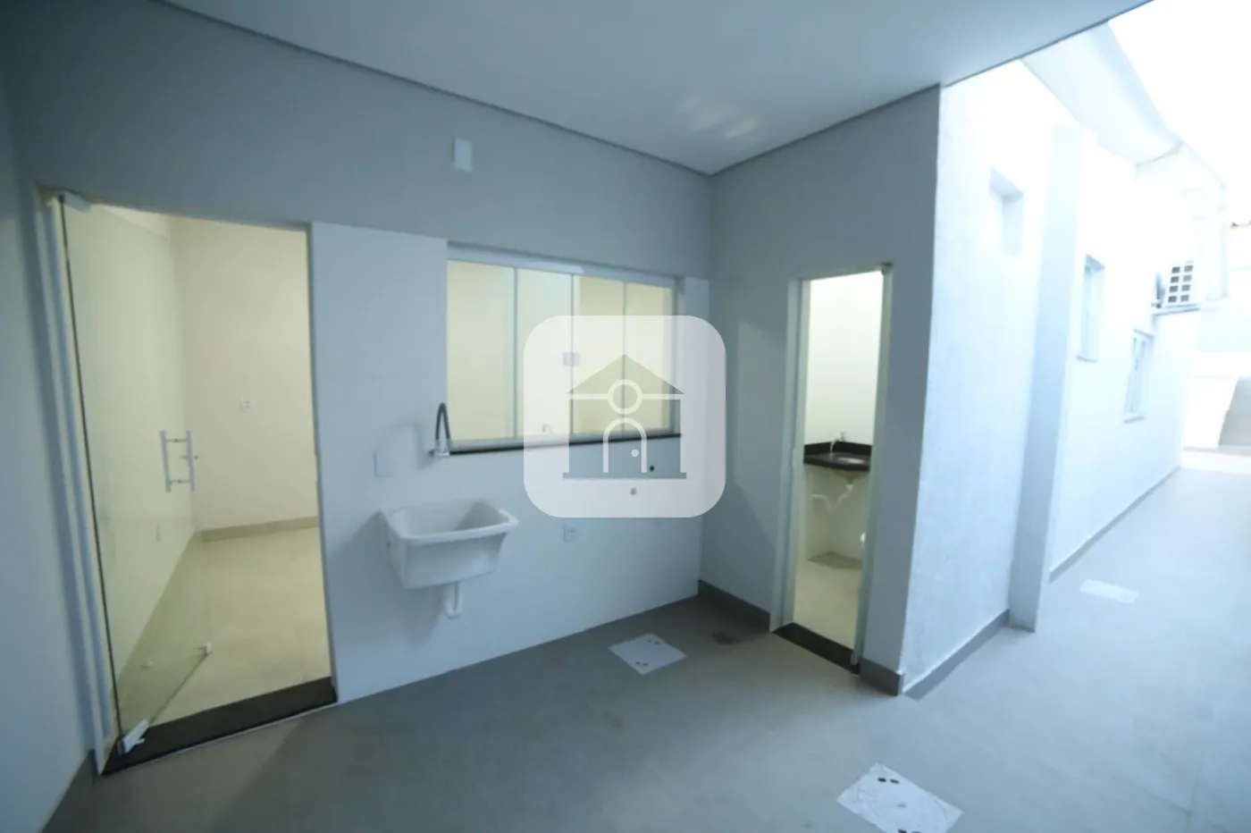 Alugar Comercial / Casa Comercial em Uberlândia R$ 19.500,00 - Foto 13