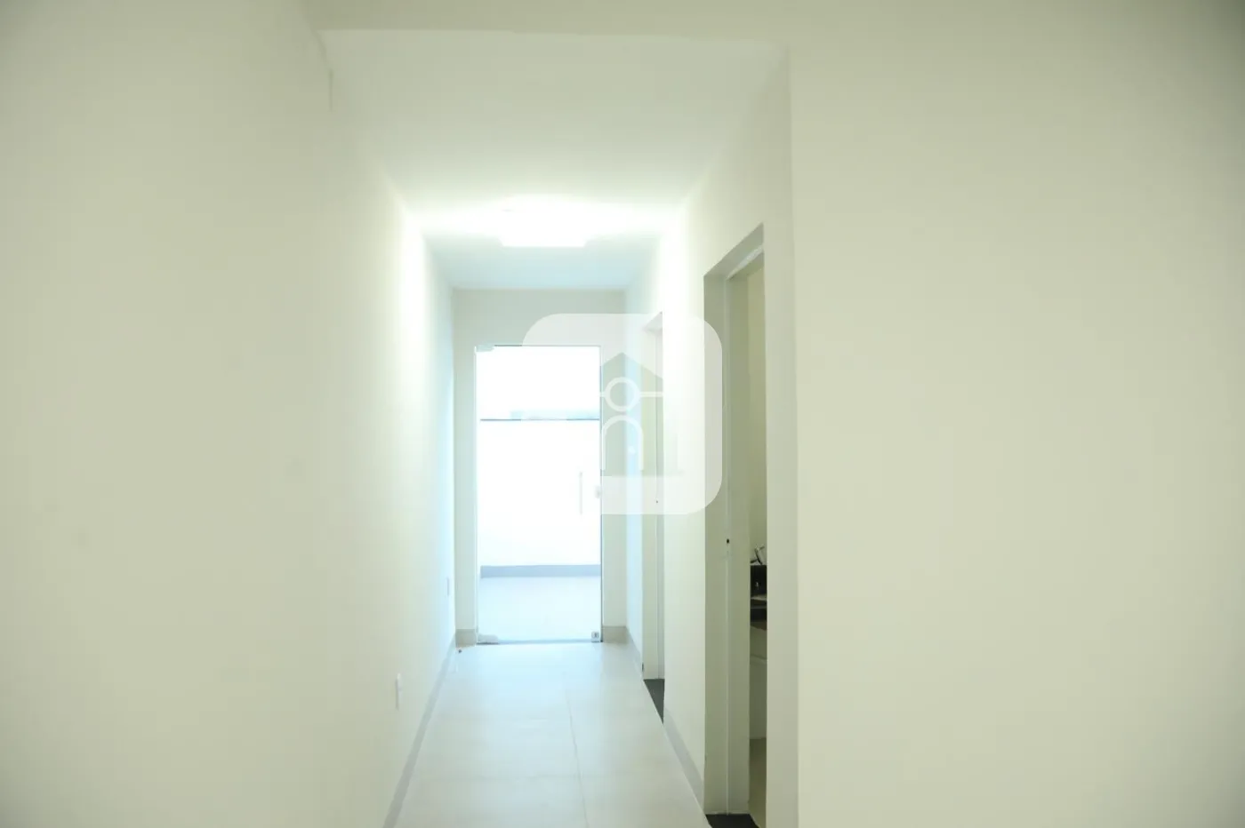 Alugar Comercial / Casa Comercial em Uberlândia R$ 19.500,00 - Foto 17