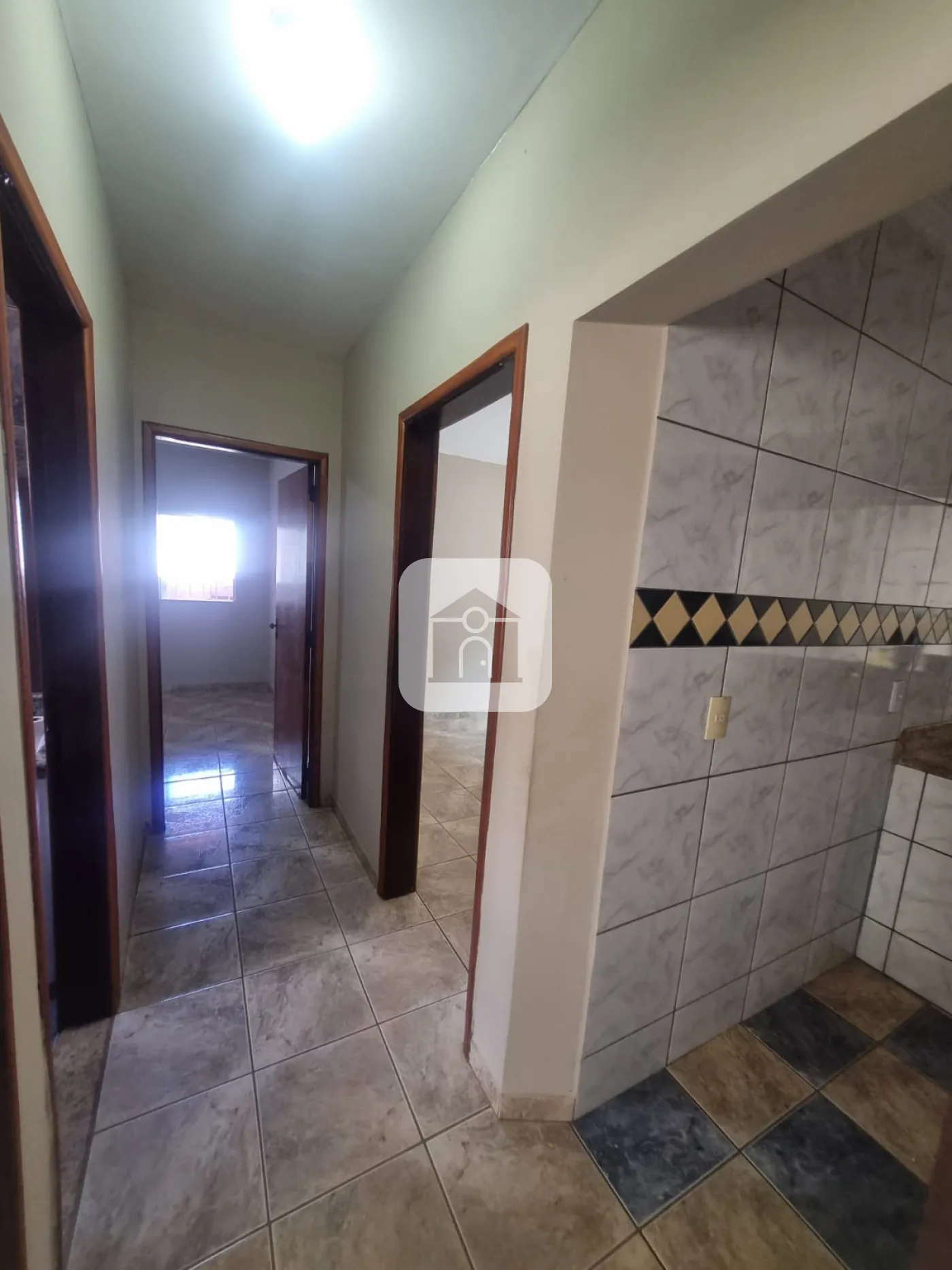 Alugar Casa / Padrão em Uberlândia R$ 1.200,00 - Foto 7