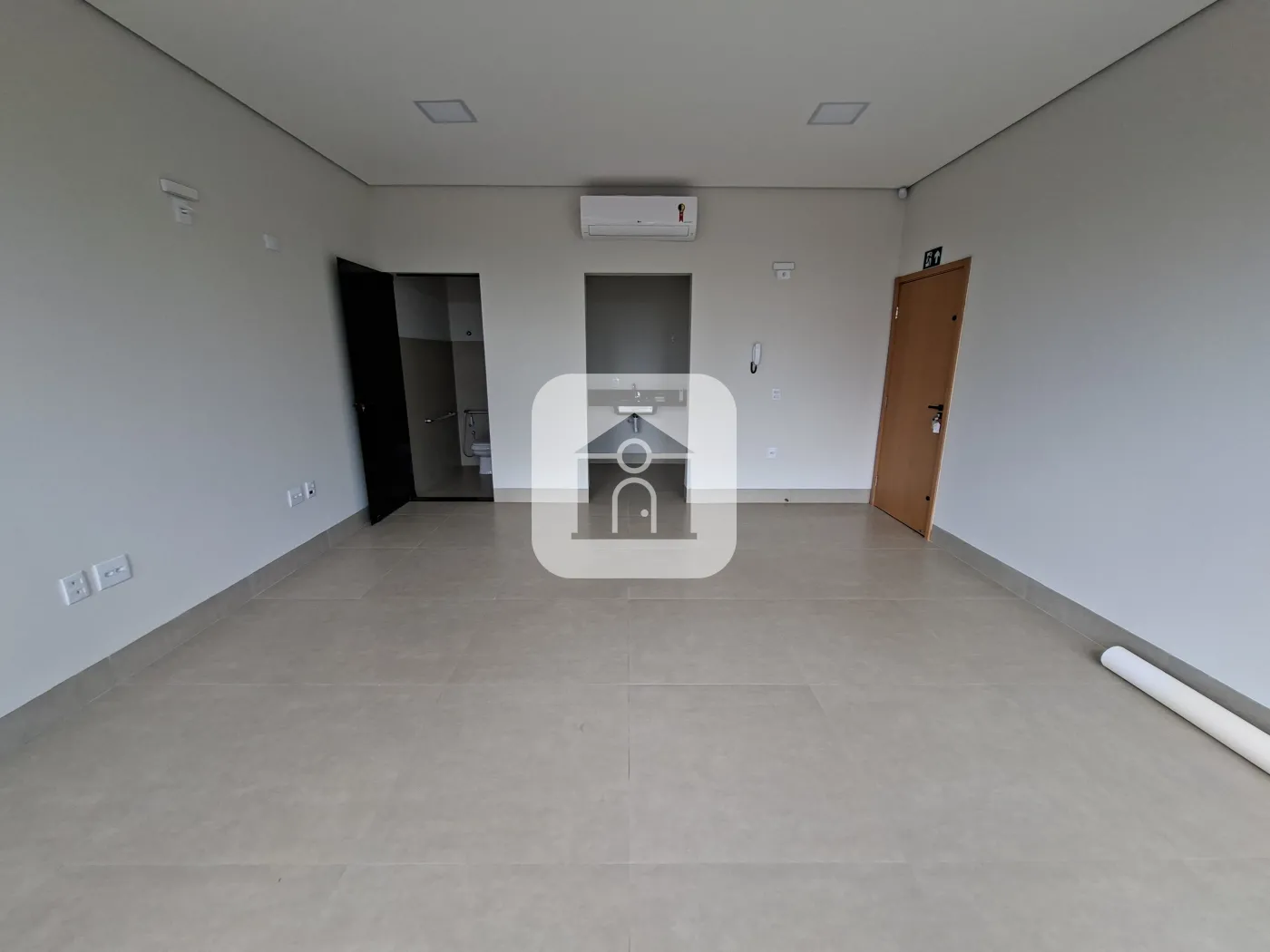 Comprar Comercial / Sobreloja em Uberlândia - Foto 4