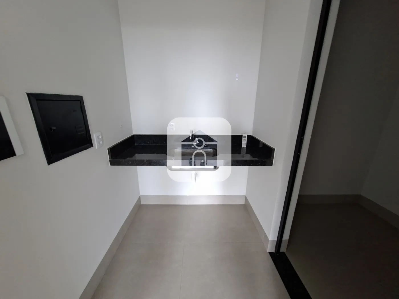 Comprar Comercial / Sobreloja em Uberlândia - Foto 5