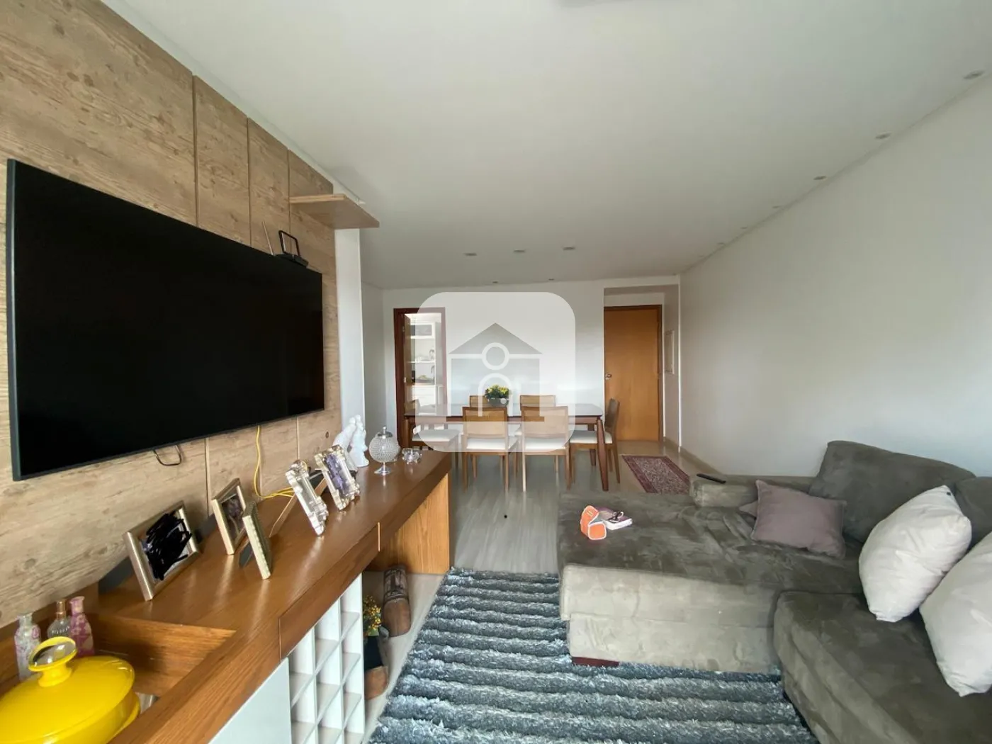 Alugar Apartamento / Padrão em Uberlândia R$ 3.900,00 - Foto 3