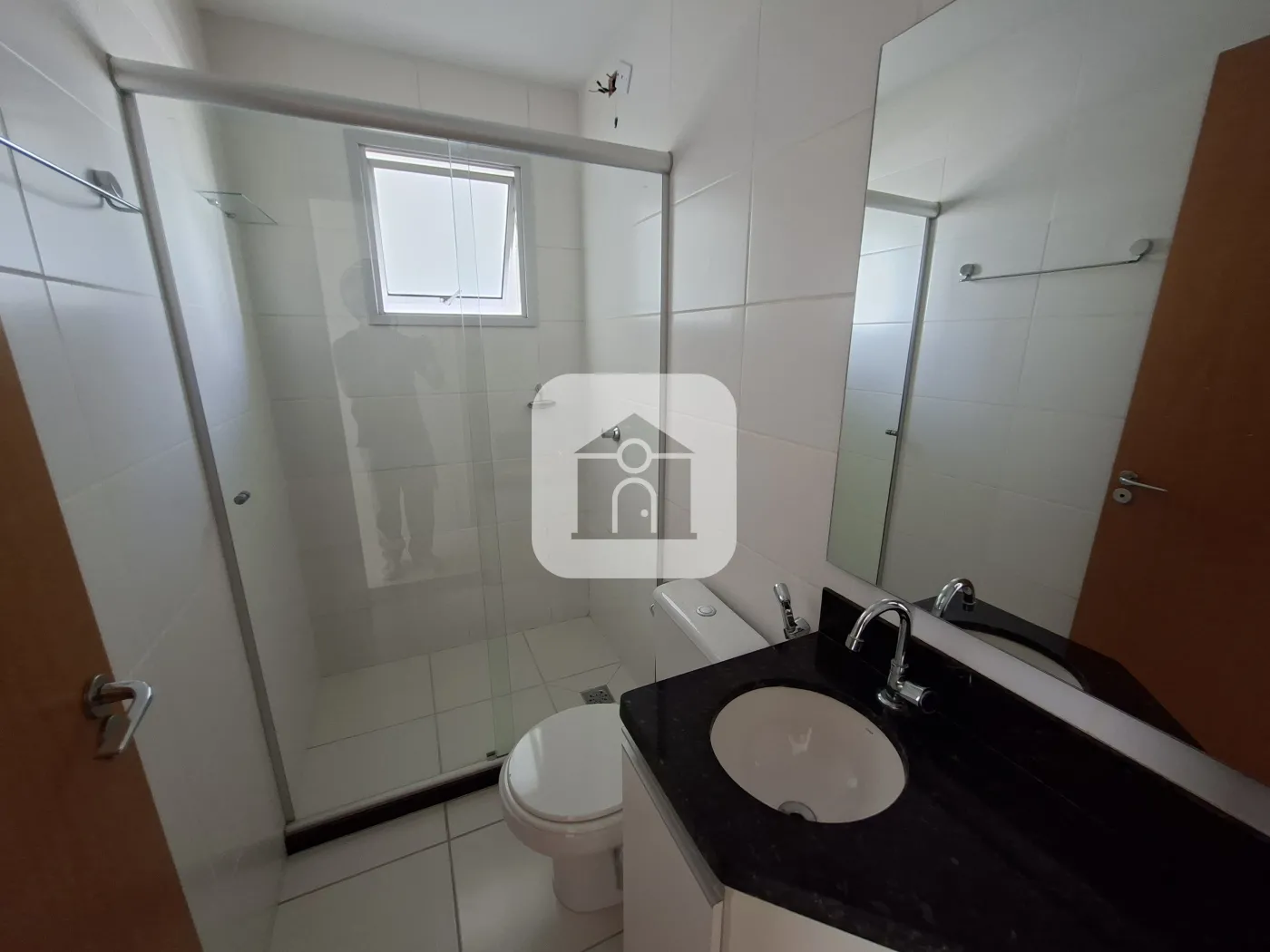 Alugar Apartamento / Padrão em Uberlândia R$ 1.700,00 - Foto 10