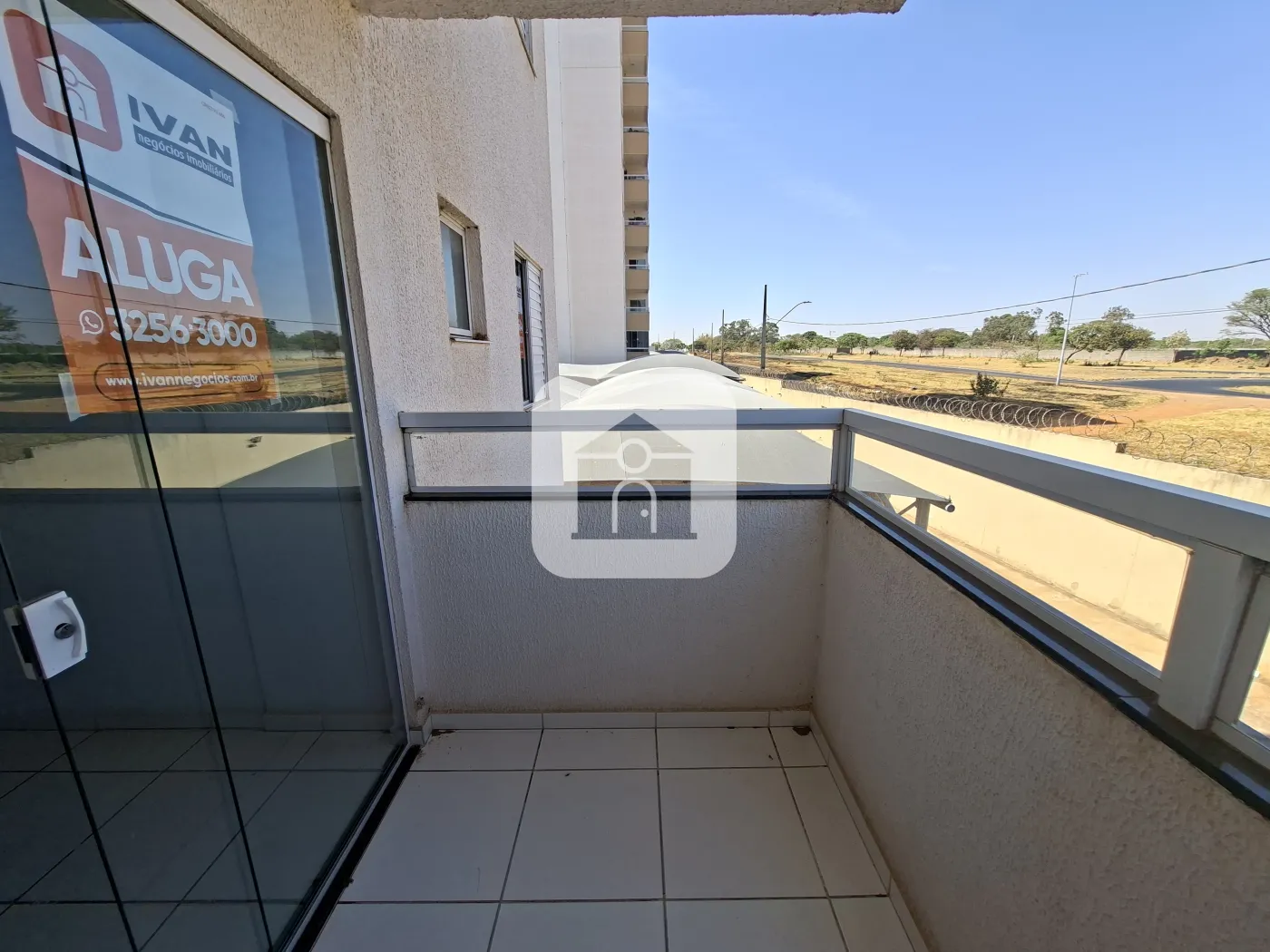 Alugar Apartamento / Padrão em Uberlândia R$ 1.100,00 - Foto 18