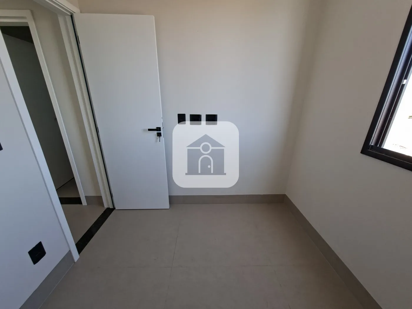 Alugar Apartamento / Padrão em Uberlândia R$ 2.200,00 - Foto 7