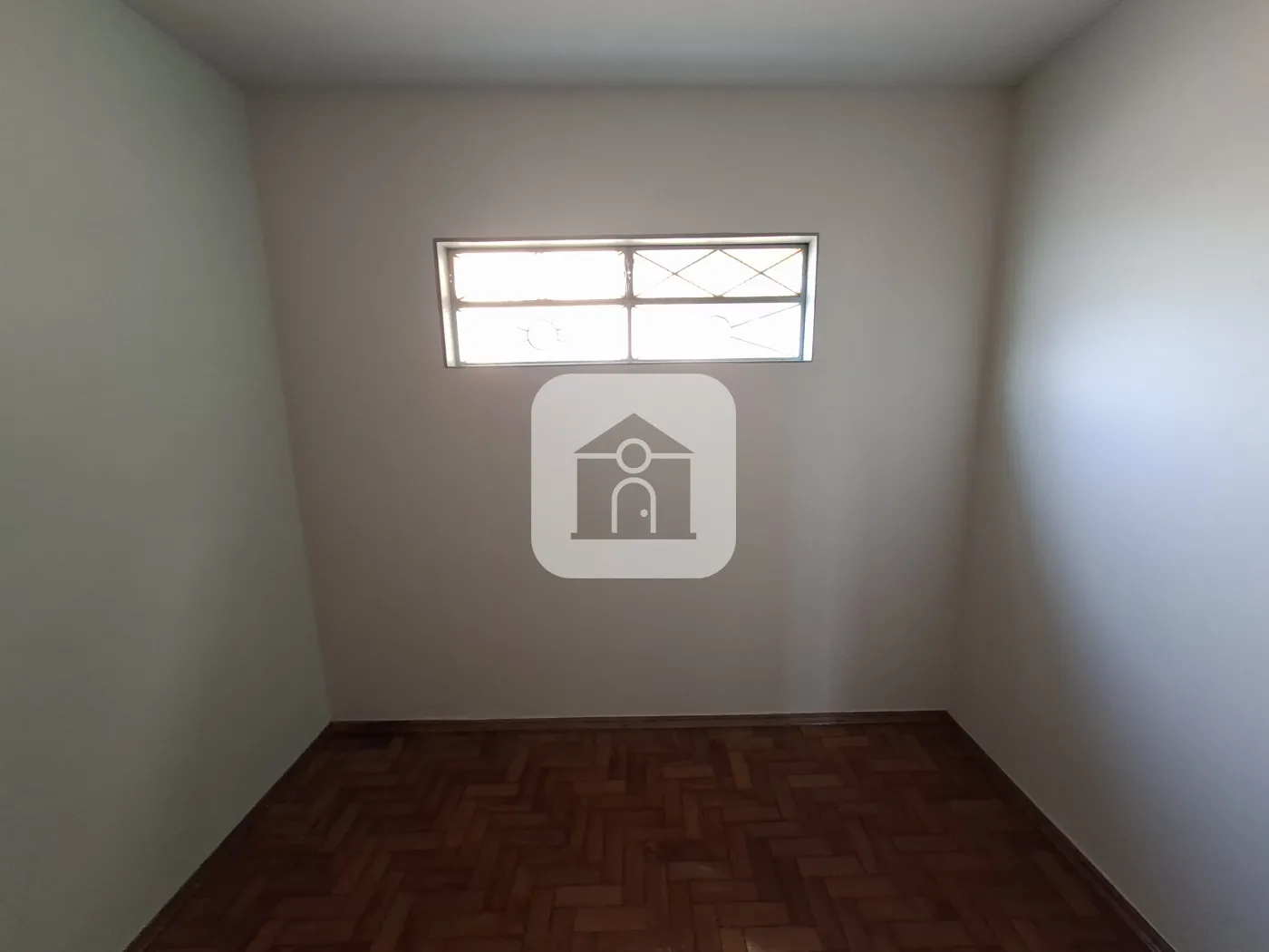 Alugar Apartamento / Padrão em Uberlândia R$ 1.500,00 - Foto 11