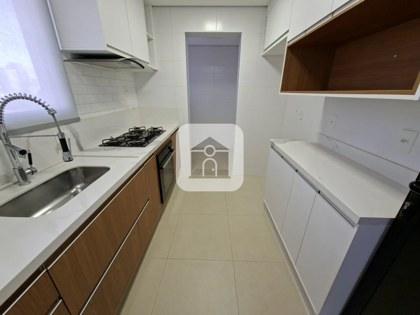Alugar Apartamento / Padrão em Uberlândia R$ 3.400,00 - Foto 7
