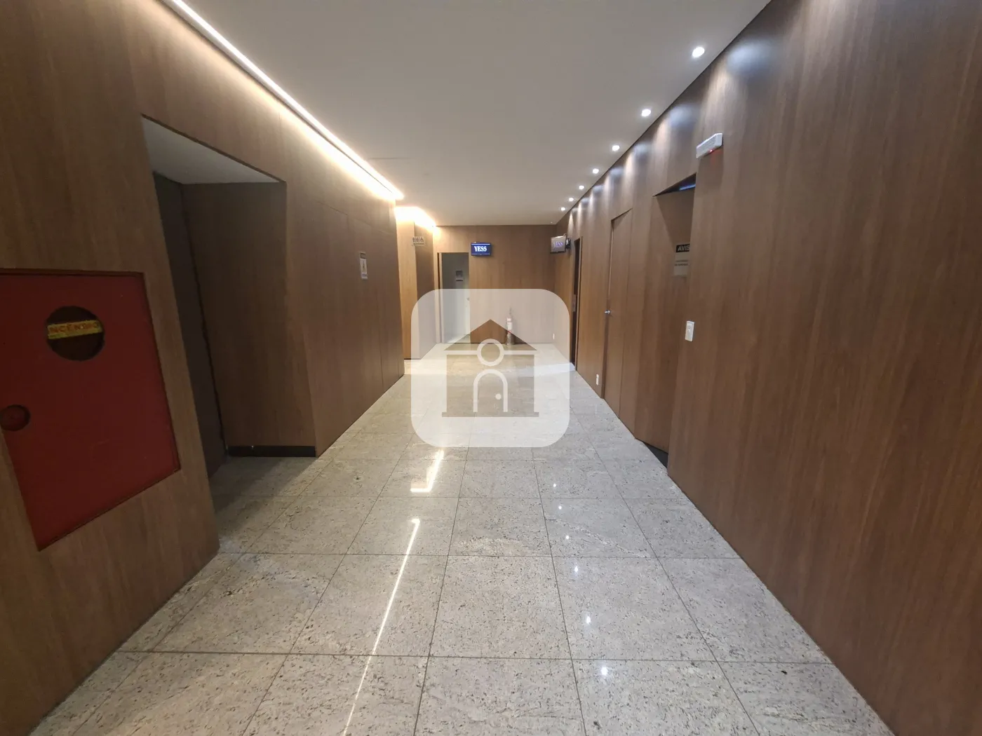 Comprar Apartamento / Padrão em Uberlândia - Foto 3